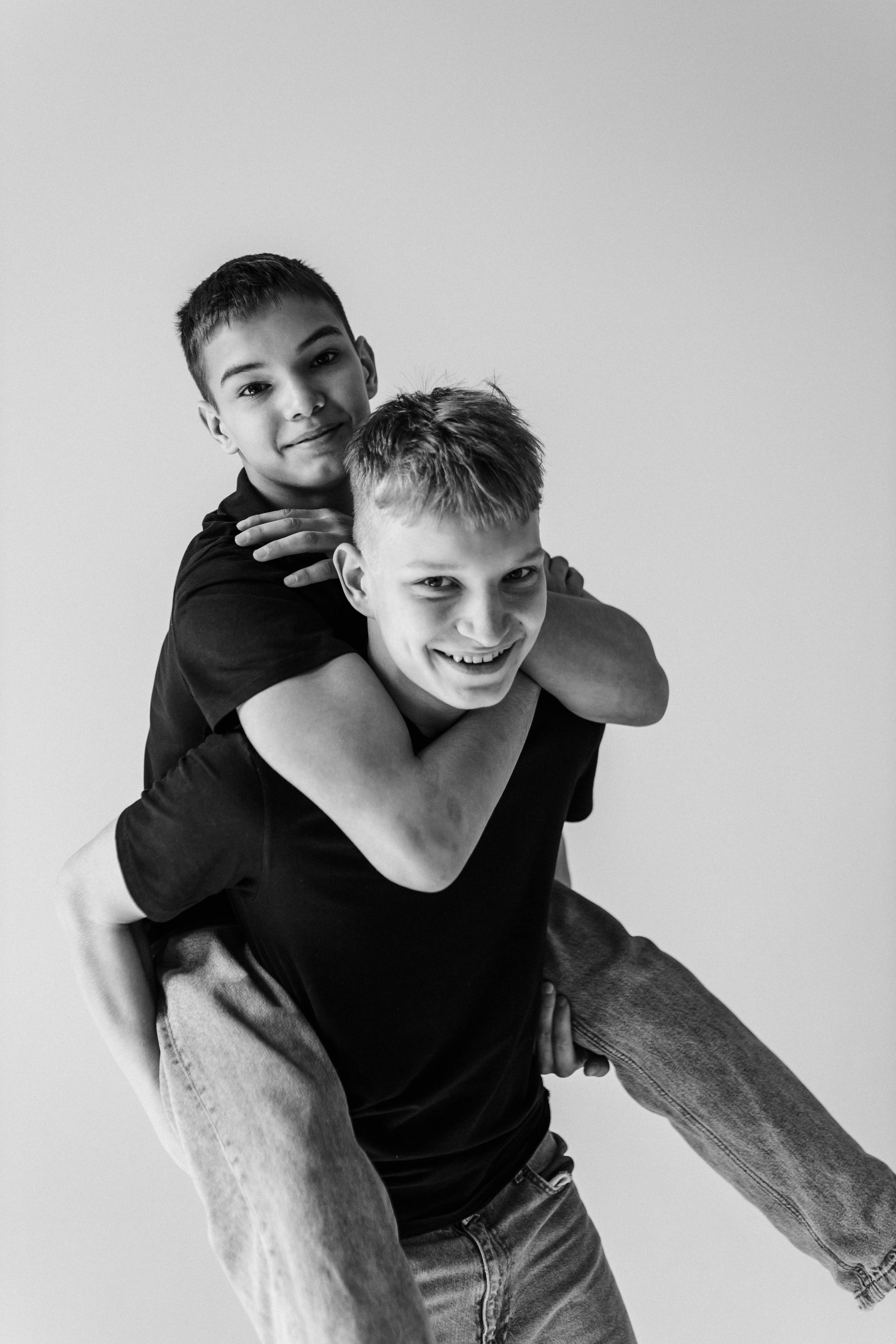 Семейная май, 2025