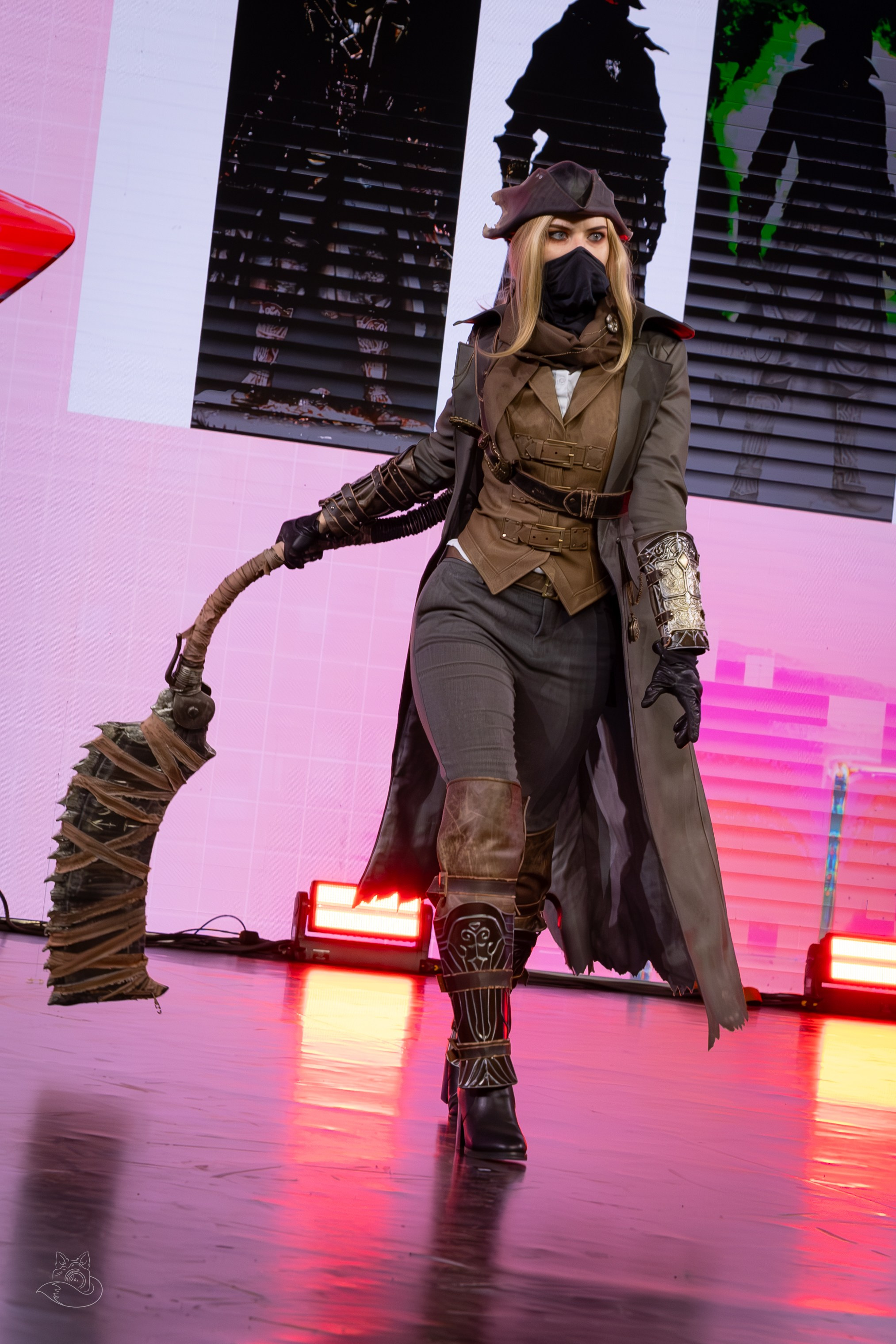 Сцена РЭД ЭКСПО 2024. Косплей фотограф