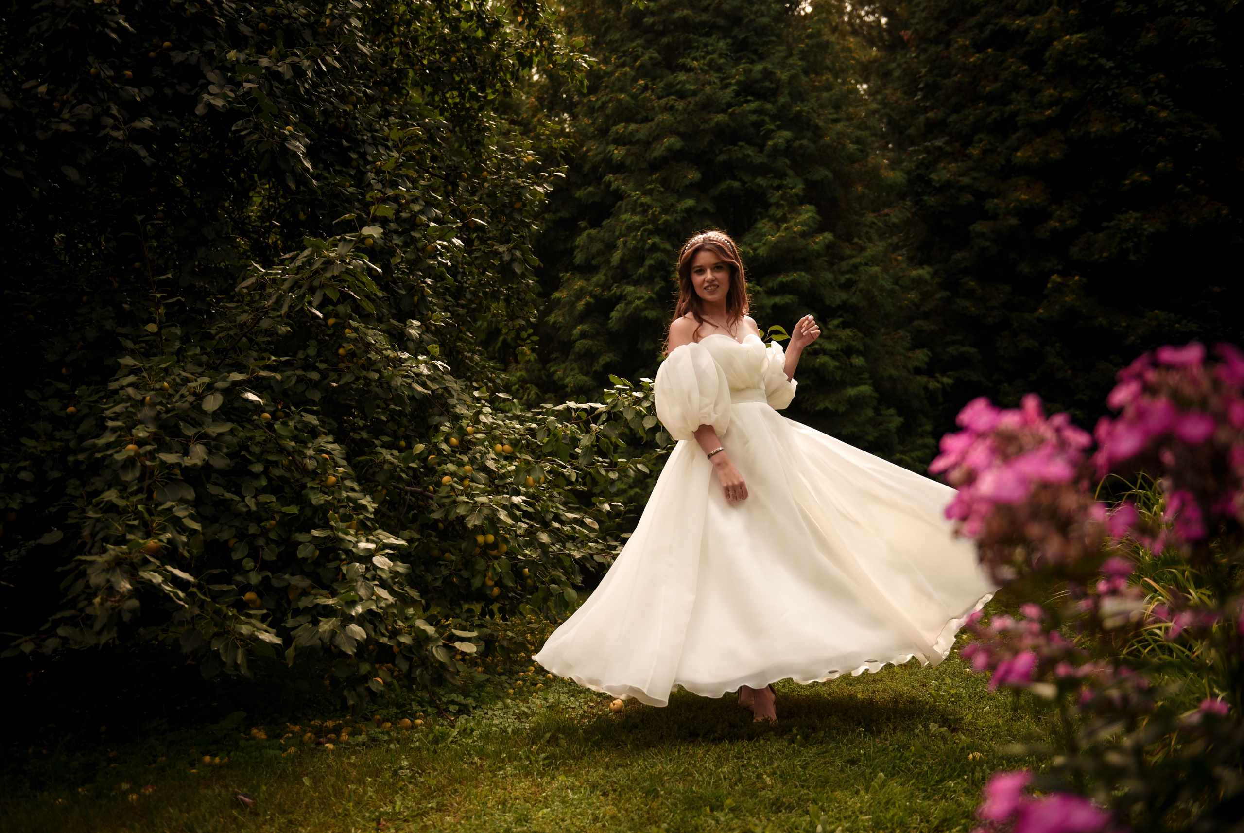 Витя и Юля 2х — часовая прогулка. Свадебный, семейный, детский, контент фотограф в Омске Максим Ильин