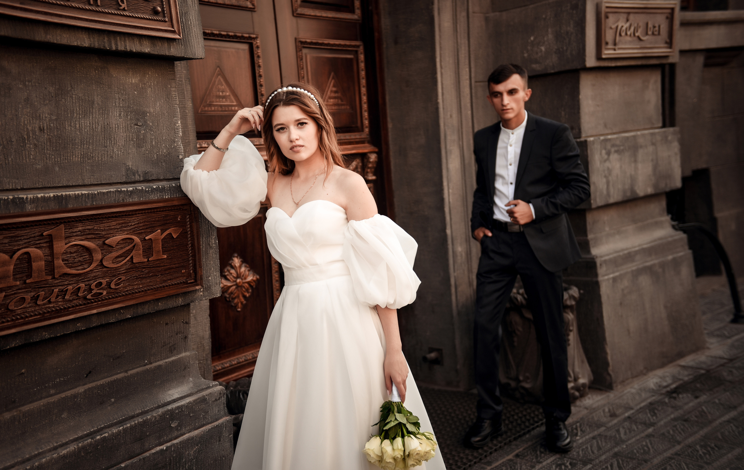 Витя и Юля 2х — часовая прогулка. Свадебный, семейный, детский, контент фотограф в Омске Максим Ильин