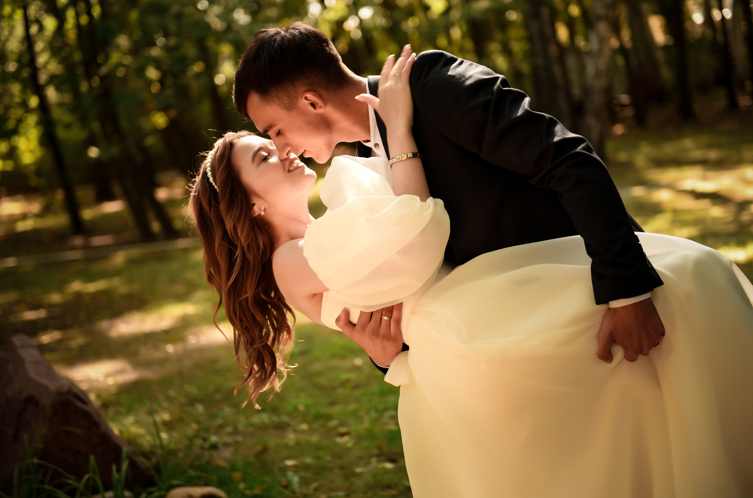 Витя и Юля 2х — часовая прогулка. Свадебный, семейный, детский, контент фотограф в Омске Максим Ильин