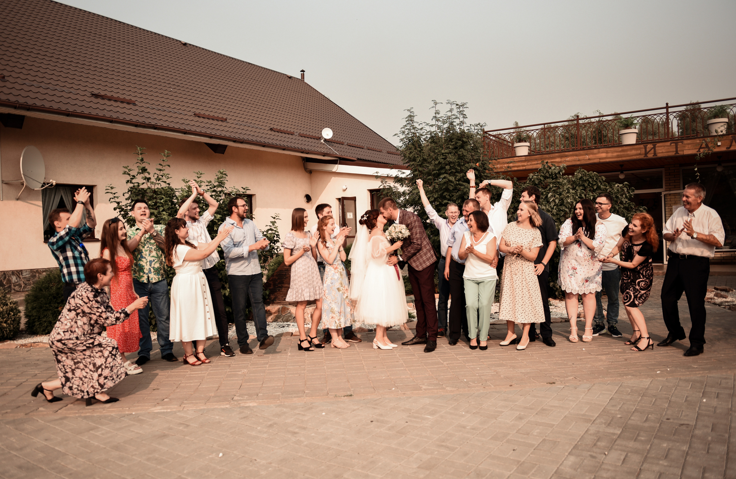 Роман и Алина. Свадебный, семейный, детский, контент фотограф в Омске Максим Ильин