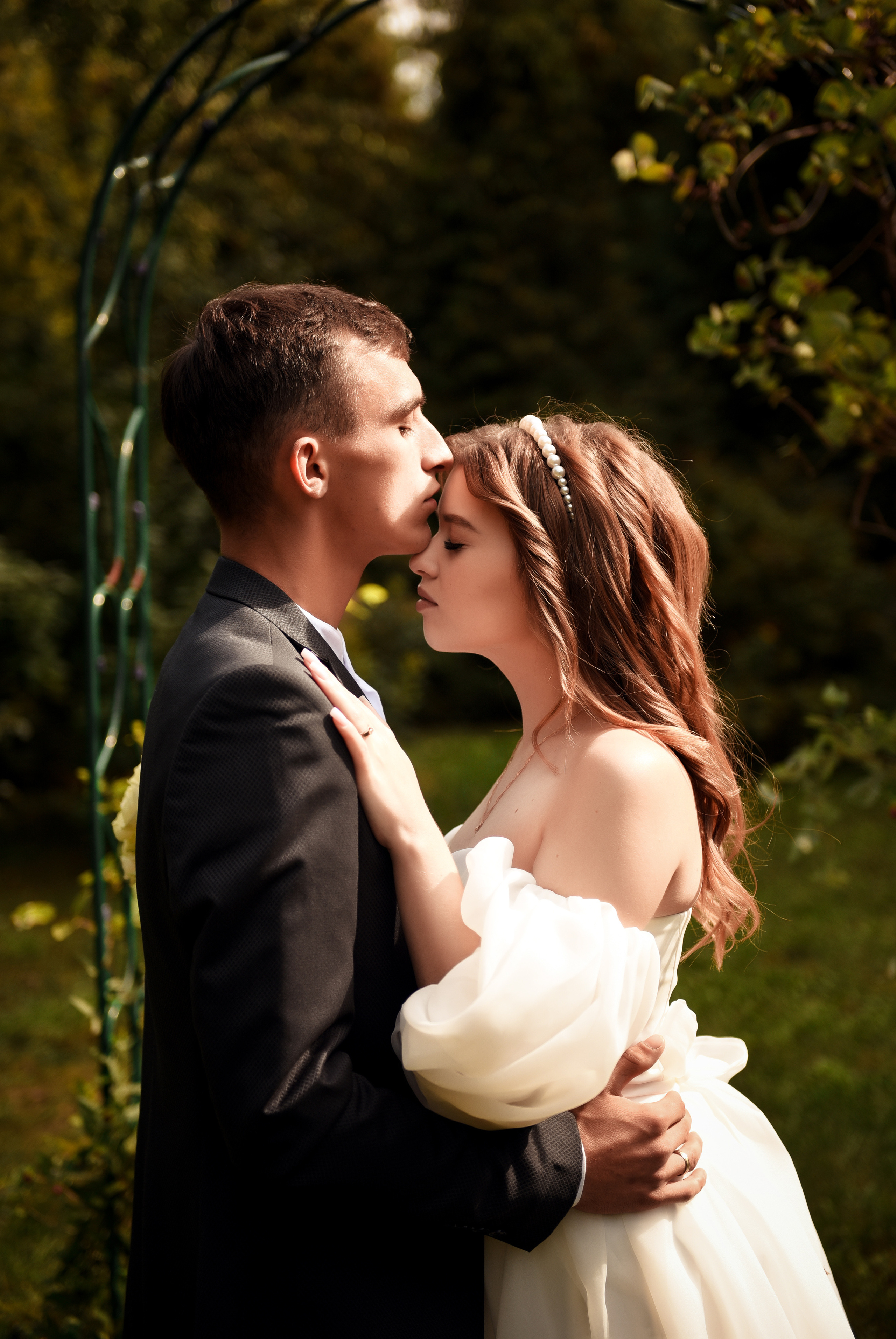 Витя и Юля 2х — часовая прогулка. Свадебный, семейный, детский, контент фотограф в Омске Максим Ильин