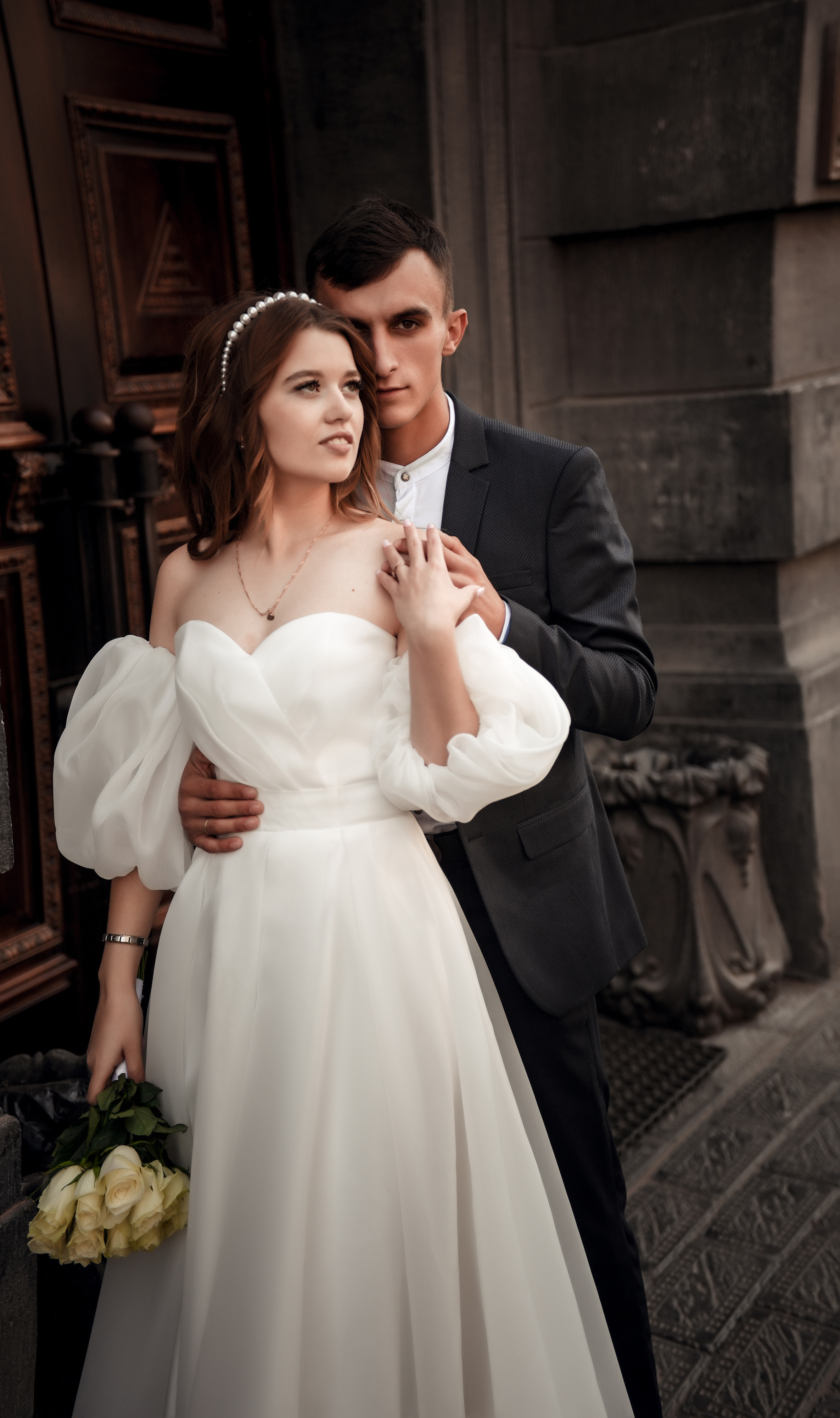 Витя и Юля 2х — часовая прогулка. Свадебный, семейный, детский, контент фотограф в Омске Максим Ильин