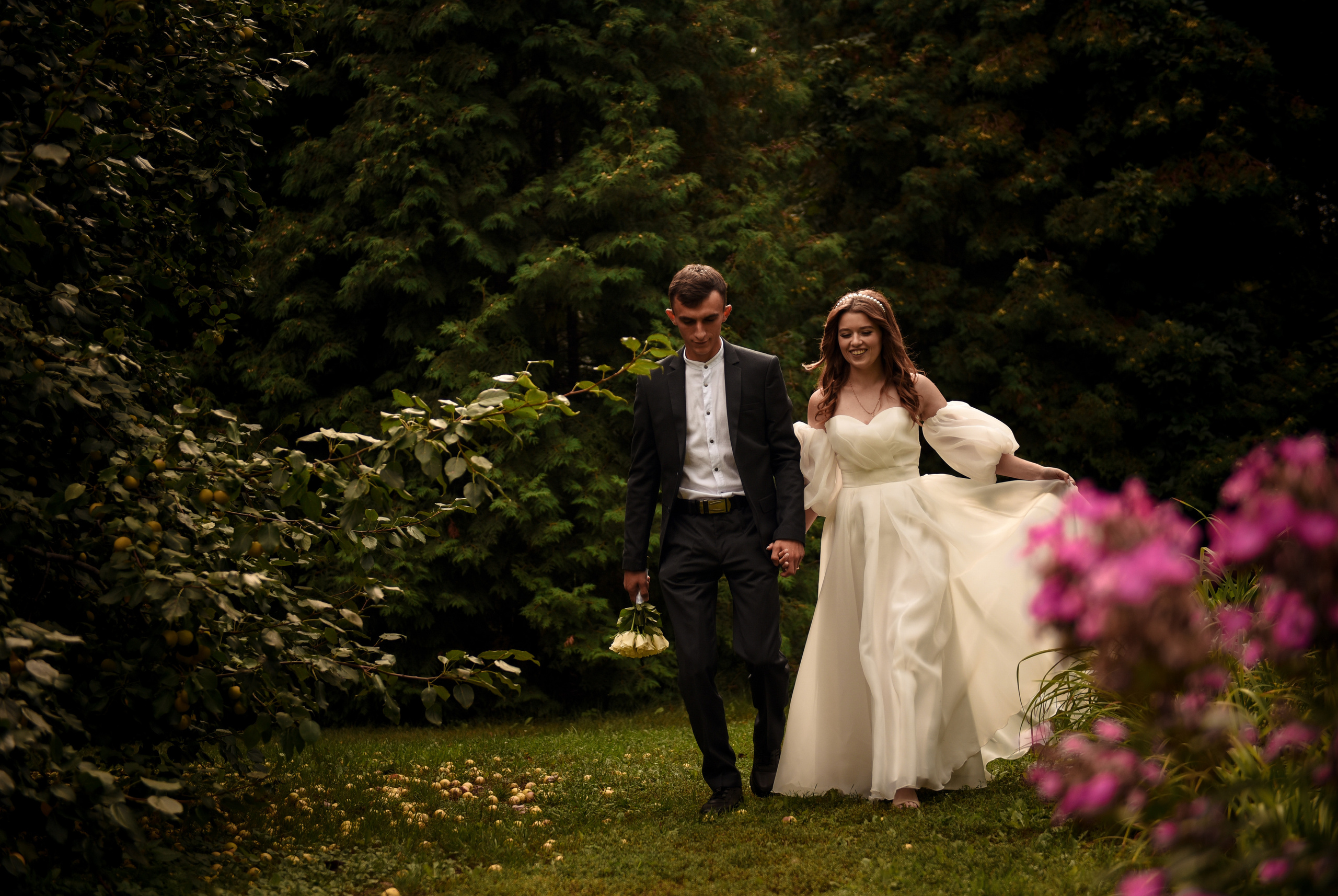 Витя и Юля 2х — часовая прогулка. Свадебный, семейный, детский, контент фотограф в Омске Максим Ильин