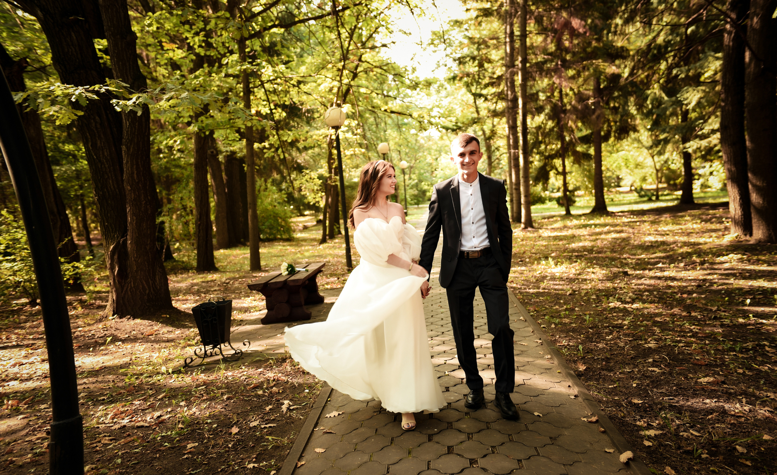 Витя и Юля 2х — часовая прогулка. Свадебный, семейный, детский, контент фотограф в Омске Максим Ильин