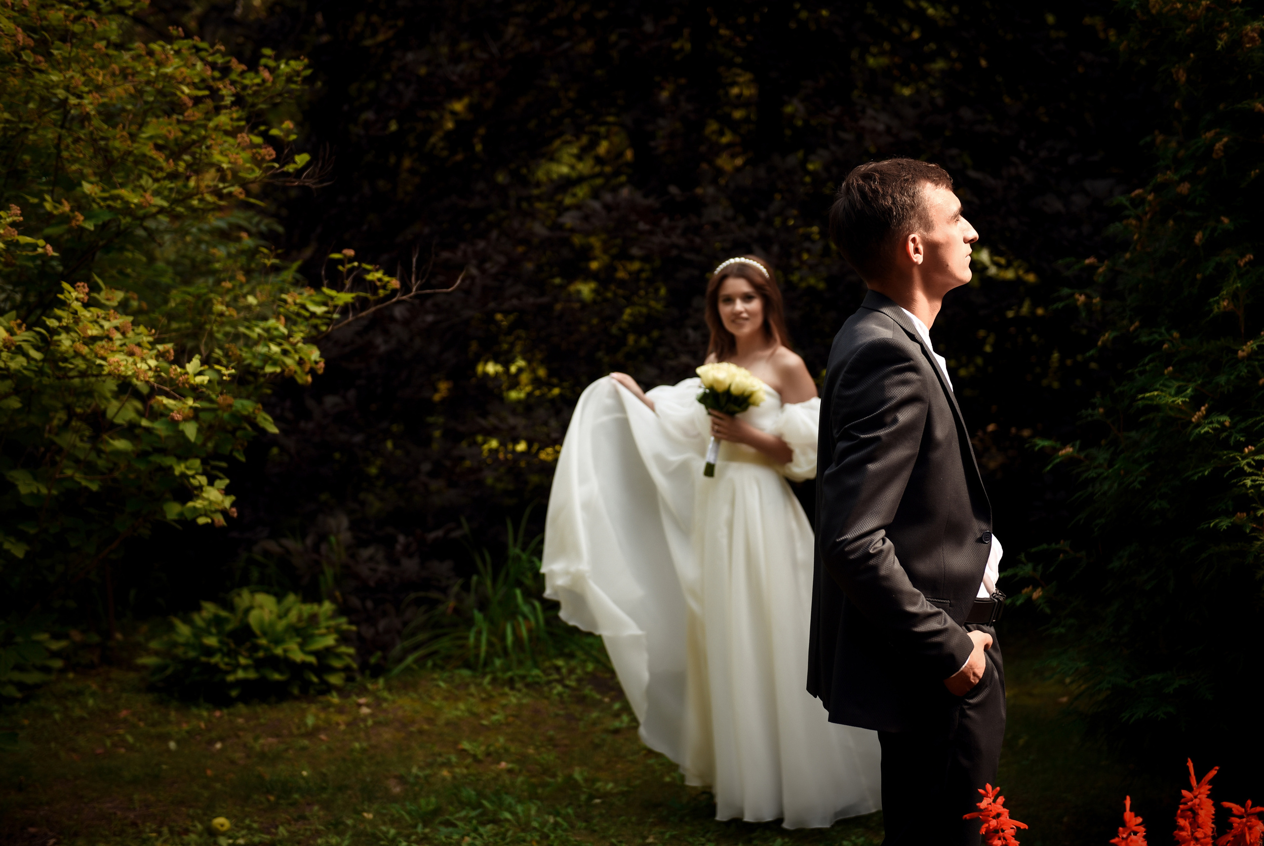 Витя и Юля 2х — часовая прогулка. Свадебный, семейный, детский, контент фотограф в Омске Максим Ильин