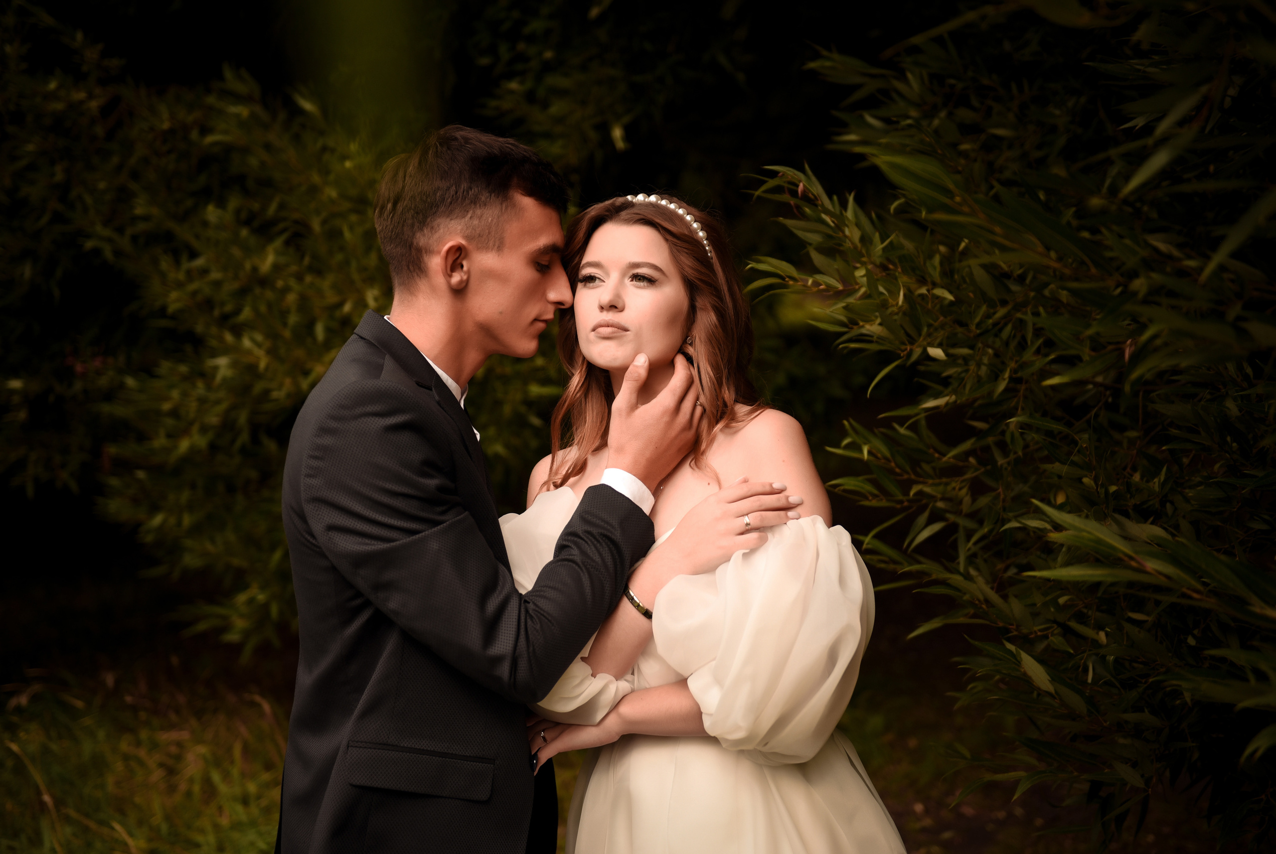 Витя и Юля 2х — часовая прогулка. Свадебный, семейный, детский, контент фотограф в Омске Максим Ильин