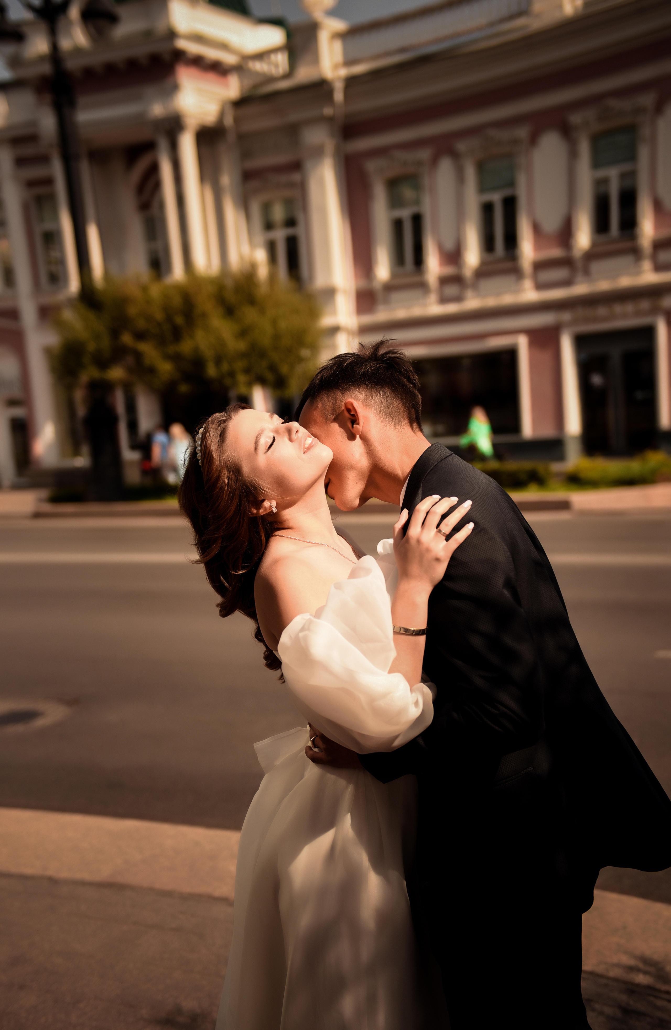 Витя и Юля 2х — часовая прогулка. Свадебный, семейный, детский, контент фотограф в Омске Максим Ильин