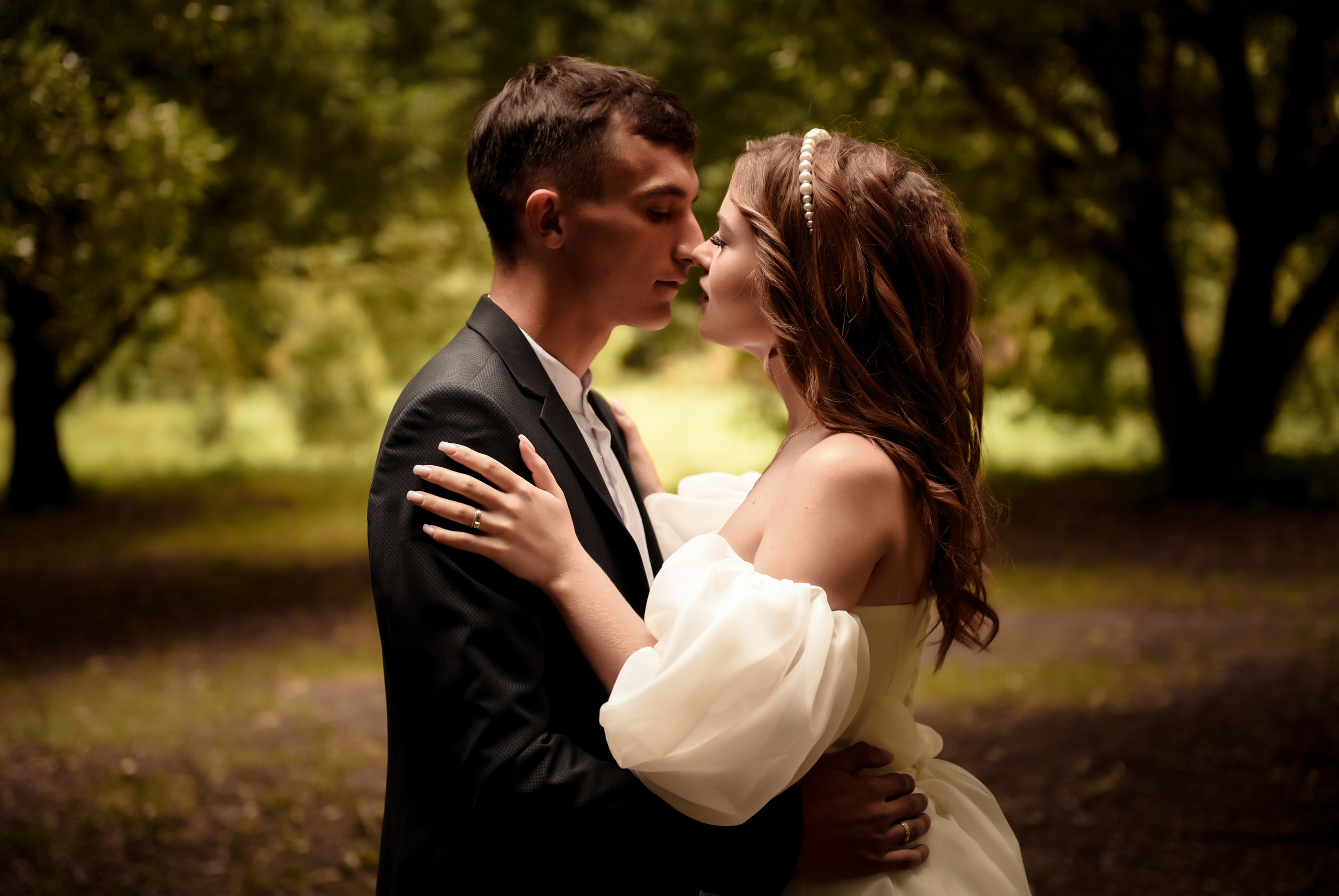 Витя и Юля 2х — часовая прогулка. Свадебный, семейный, детский, контент фотограф в Омске Максим Ильин