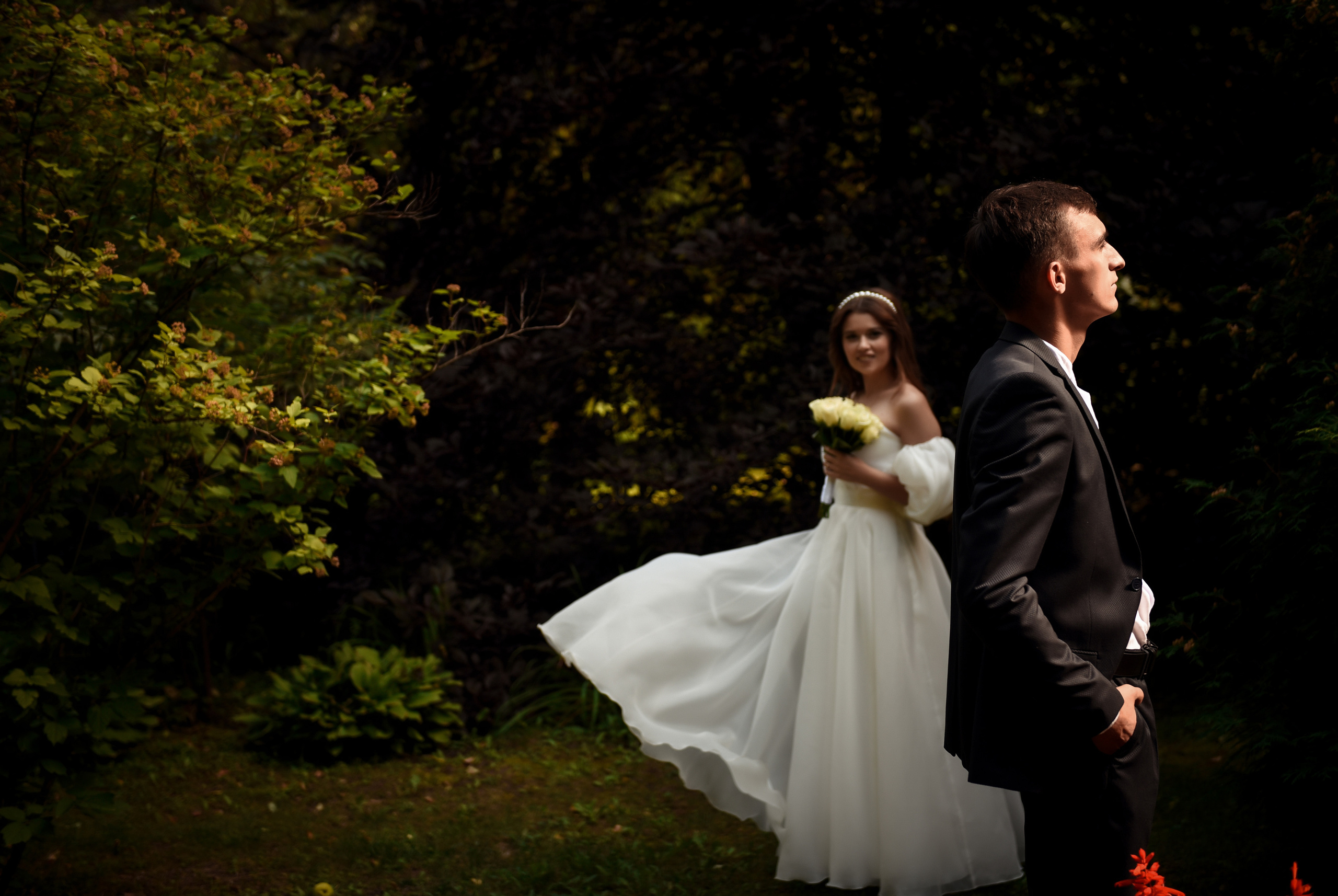 Витя и Юля 2х — часовая прогулка. Свадебный, семейный, детский, контент фотограф в Омске Максим Ильин