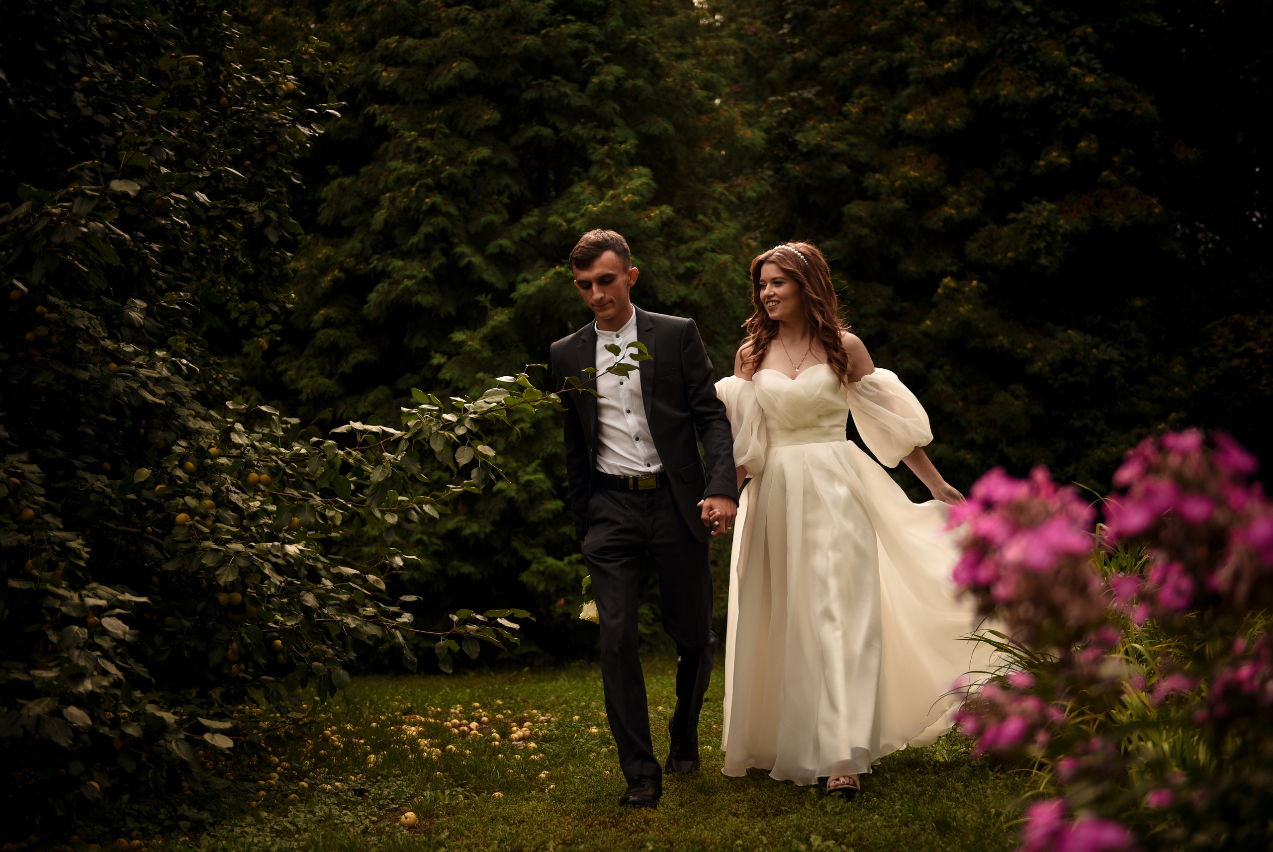 Витя и Юля 2х — часовая прогулка. Свадебный, семейный, детский, контент фотограф в Омске Максим Ильин