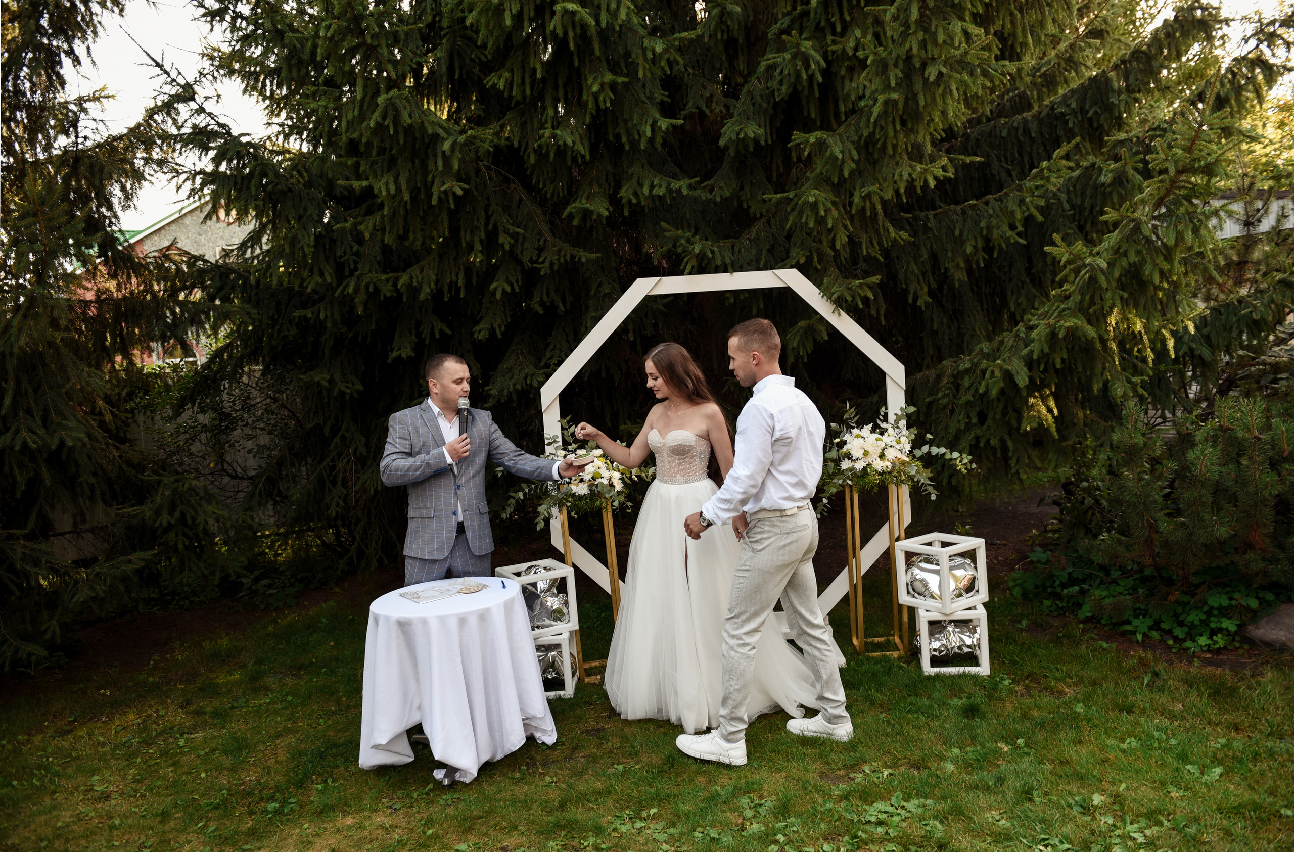 Свадебная серия Миши и Кристины. Свадебный, семейный, детский, контент фотограф в Омске Максим Ильин