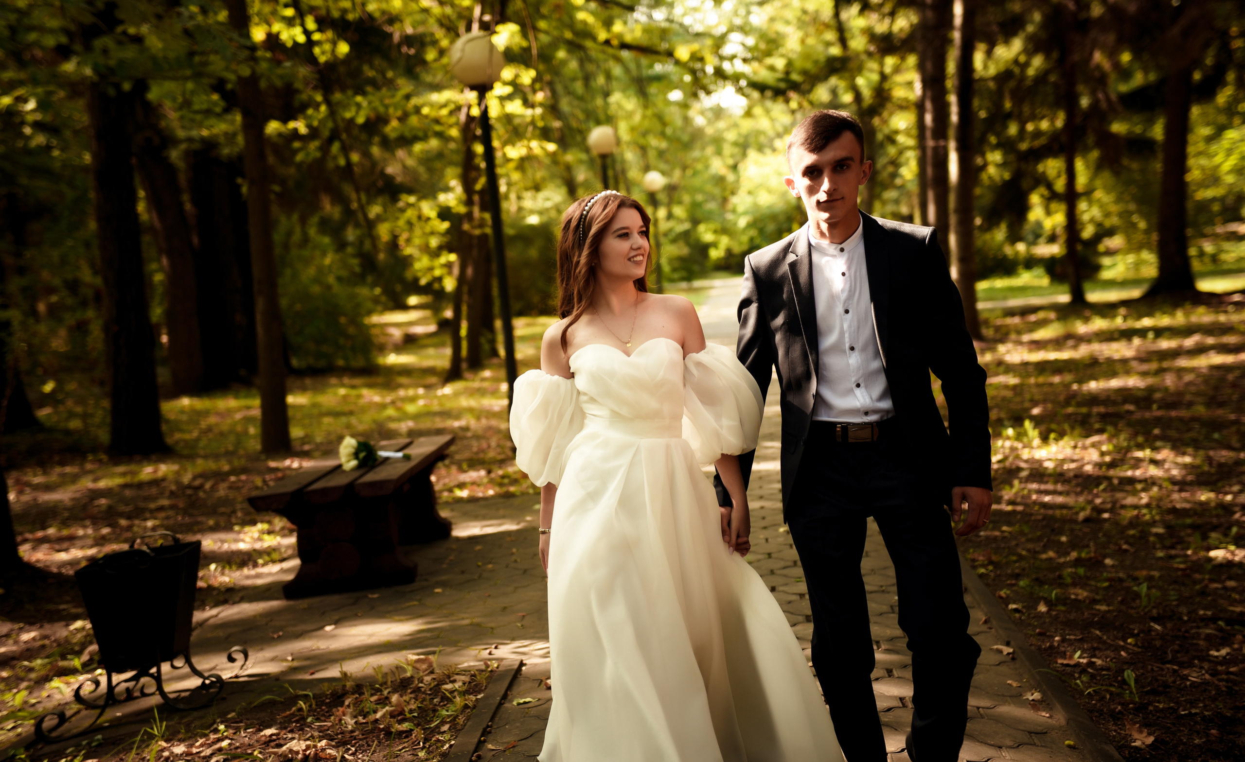 Витя и Юля 2х — часовая прогулка. Свадебный, семейный, детский, контент фотограф в Омске Максим Ильин