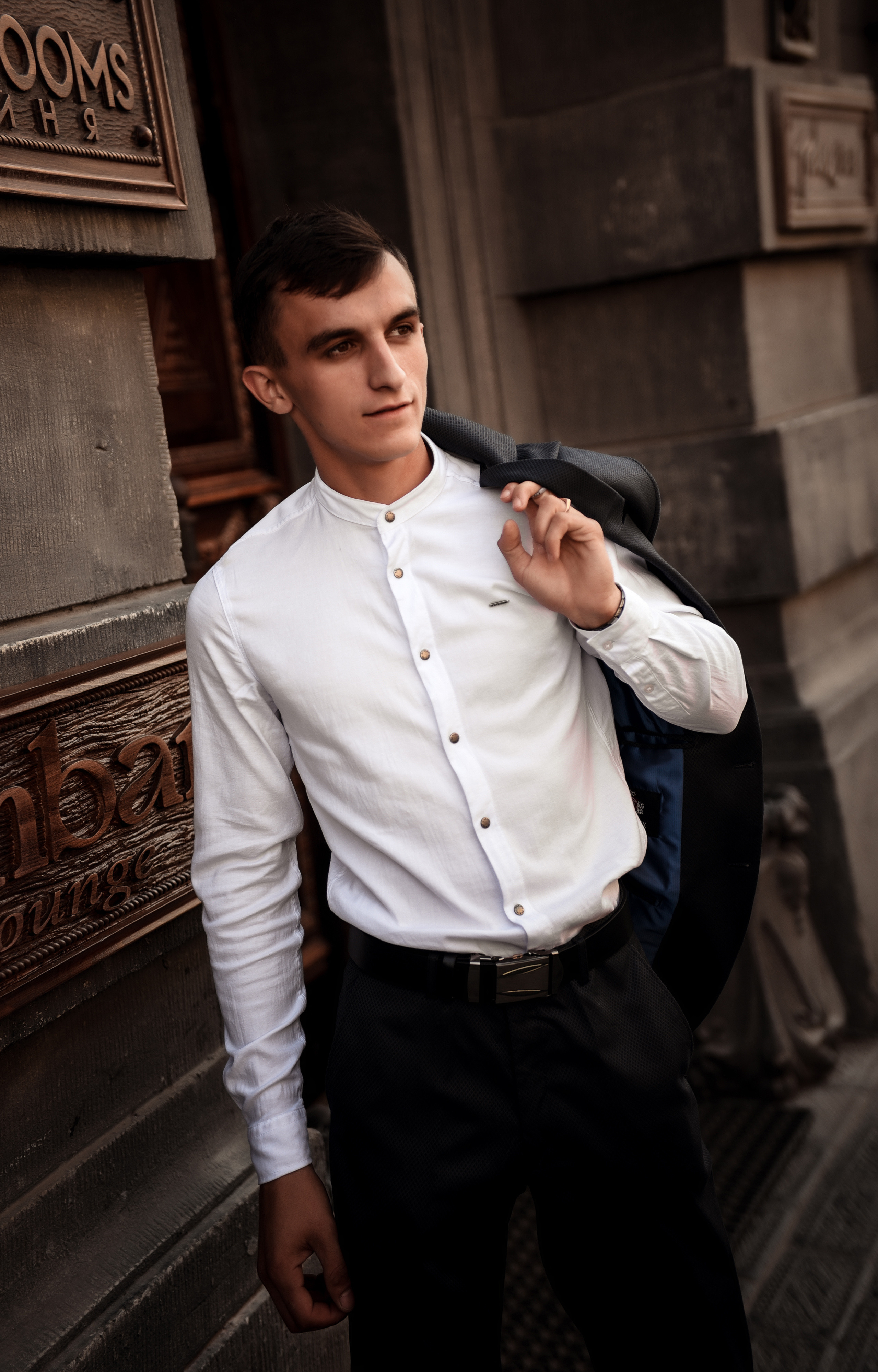 Витя и Юля 2х — часовая прогулка. Свадебный, семейный, детский, контент фотограф в Омске Максим Ильин