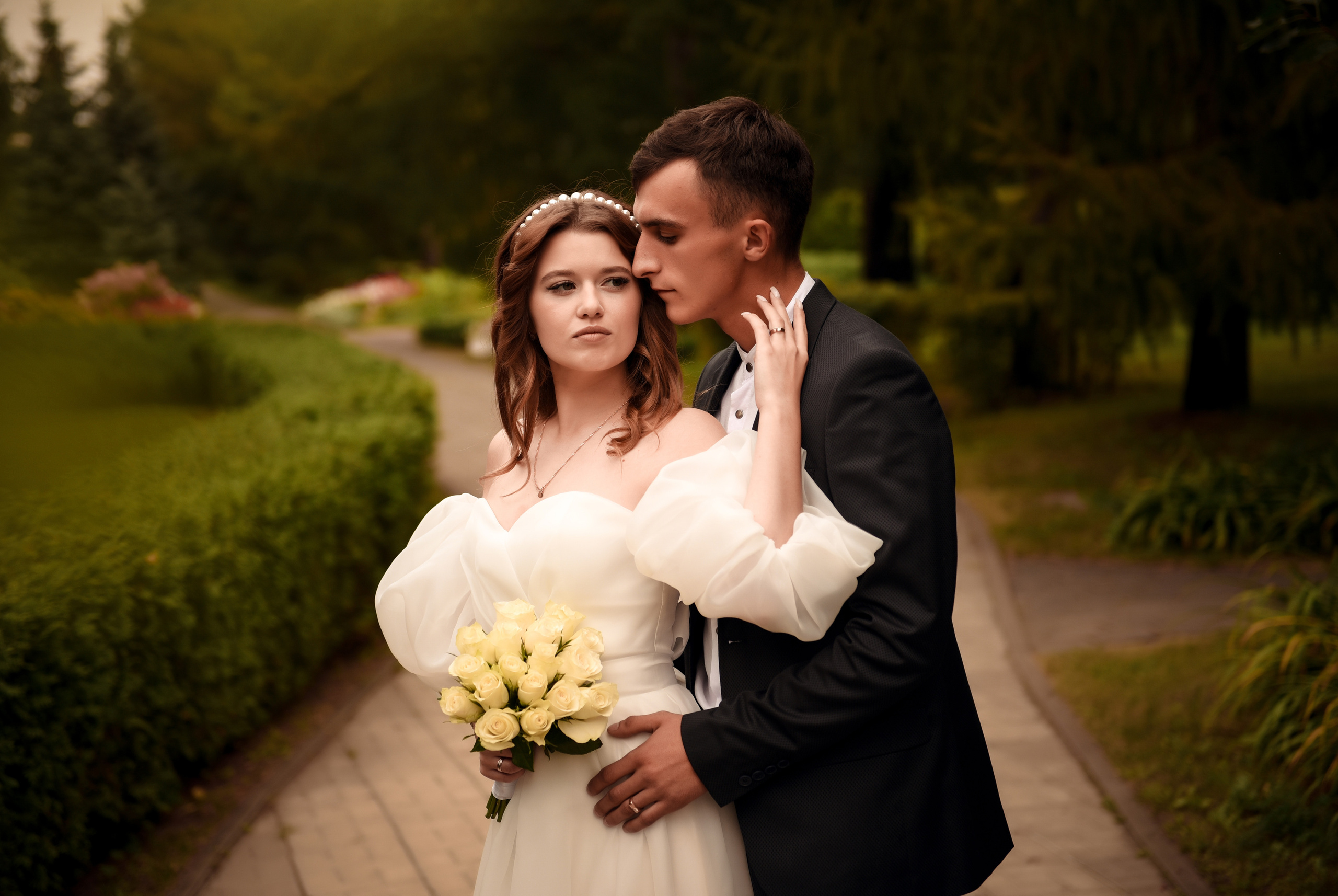 Витя и Юля 2х — часовая прогулка. Свадебный, семейный, детский, контент фотограф в Омске Максим Ильин