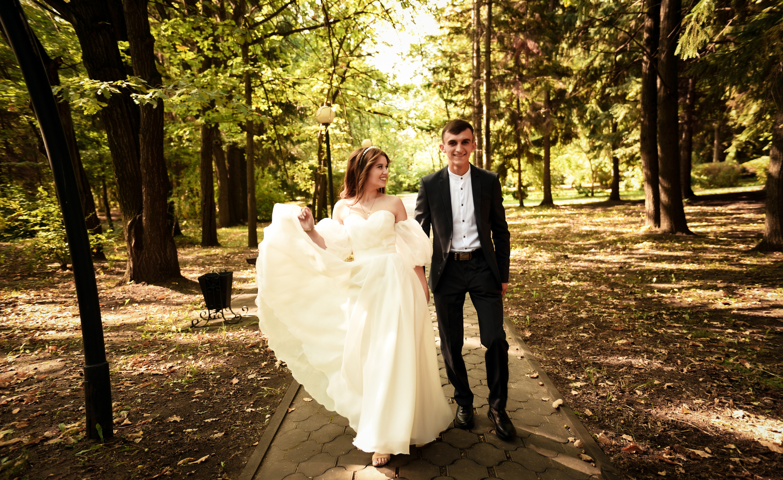 Витя и Юля 2х — часовая прогулка. Свадебный, семейный, детский, контент фотограф в Омске Максим Ильин