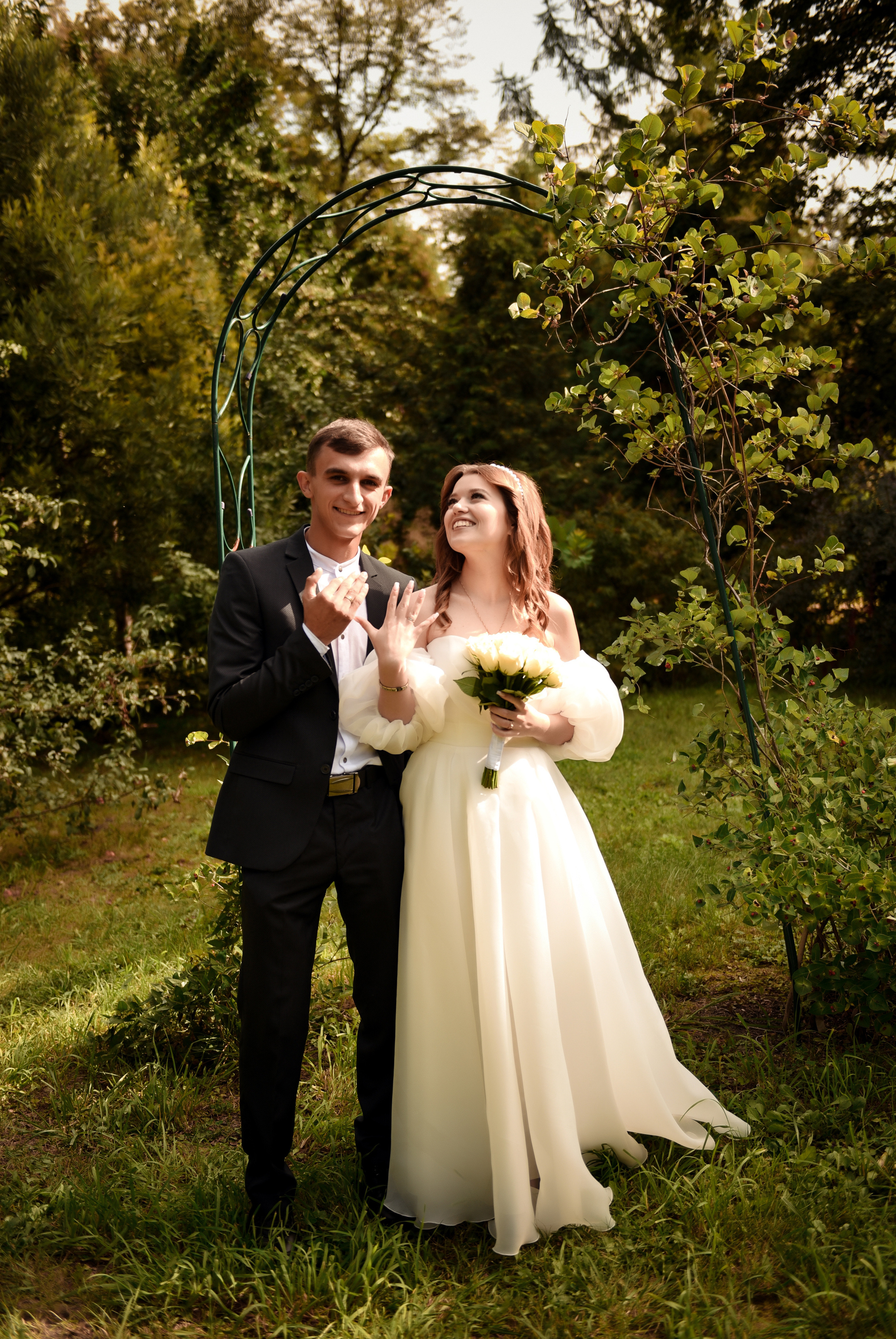 Витя и Юля 2х — часовая прогулка. Свадебный, семейный, детский, контент фотограф в Омске Максим Ильин