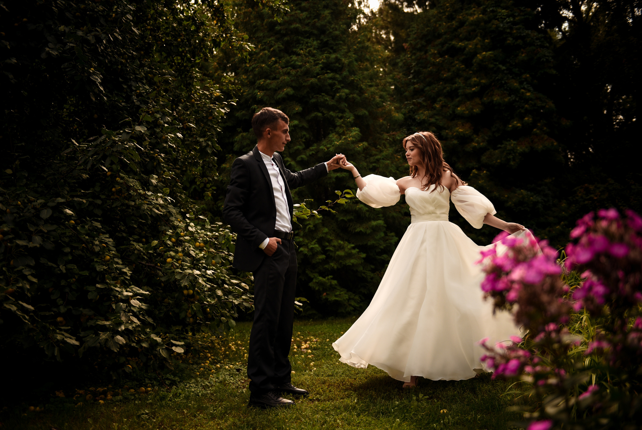 Витя и Юля 2х — часовая прогулка. Свадебный, семейный, детский, контент фотограф в Омске Максим Ильин