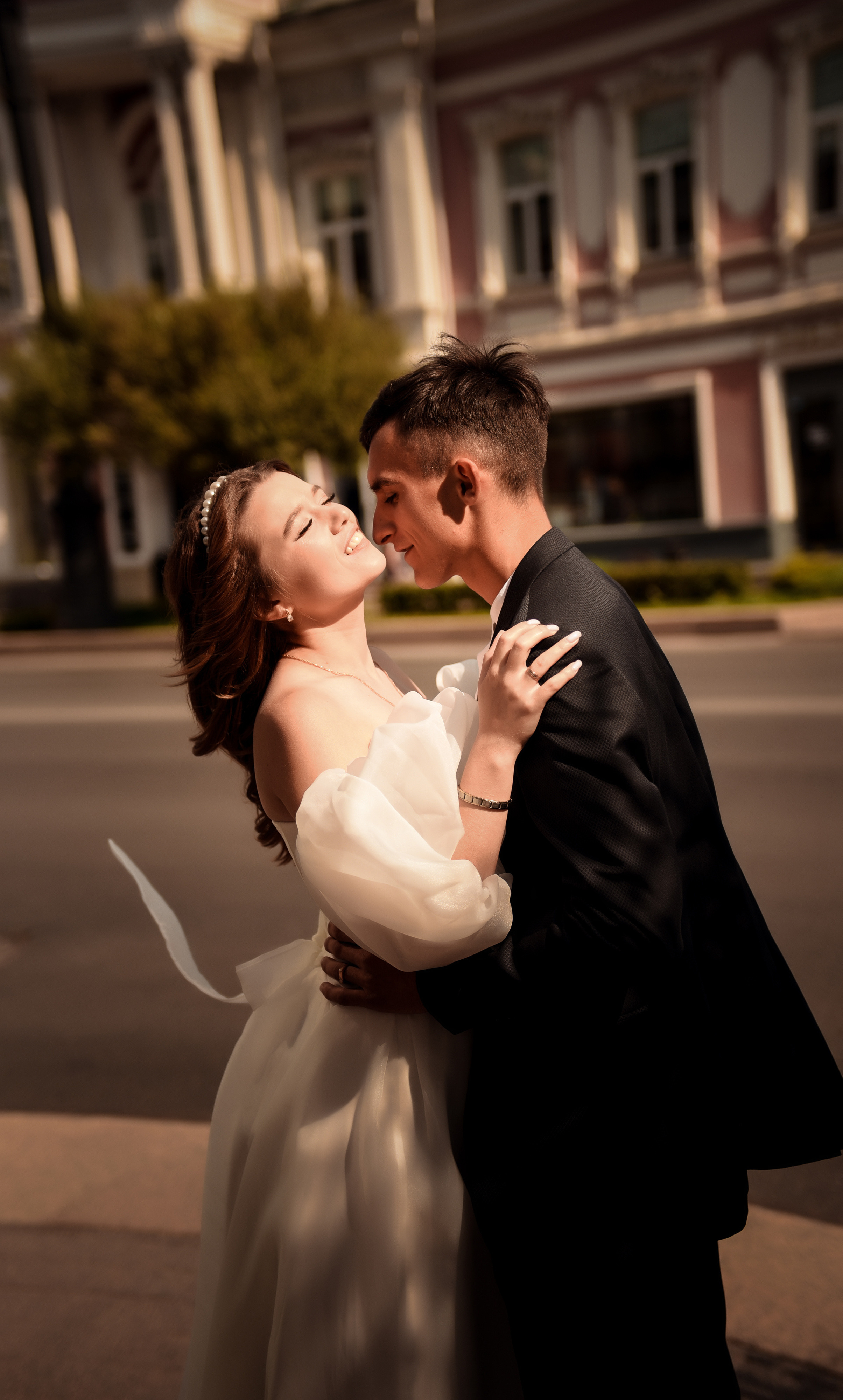 Витя и Юля 2х — часовая прогулка. Свадебный, семейный, детский, контент фотограф в Омске Максим Ильин