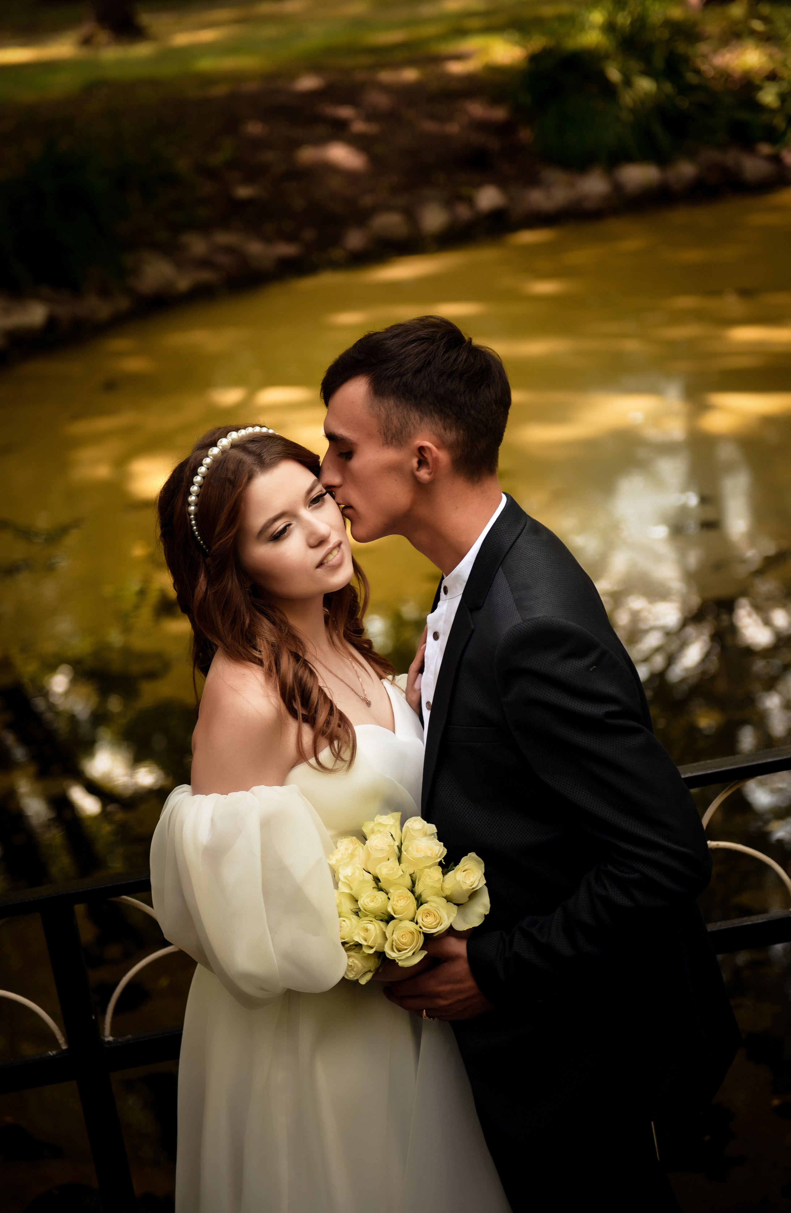 Витя и Юля 2х — часовая прогулка. Свадебный, семейный, детский, контент фотограф в Омске Максим Ильин