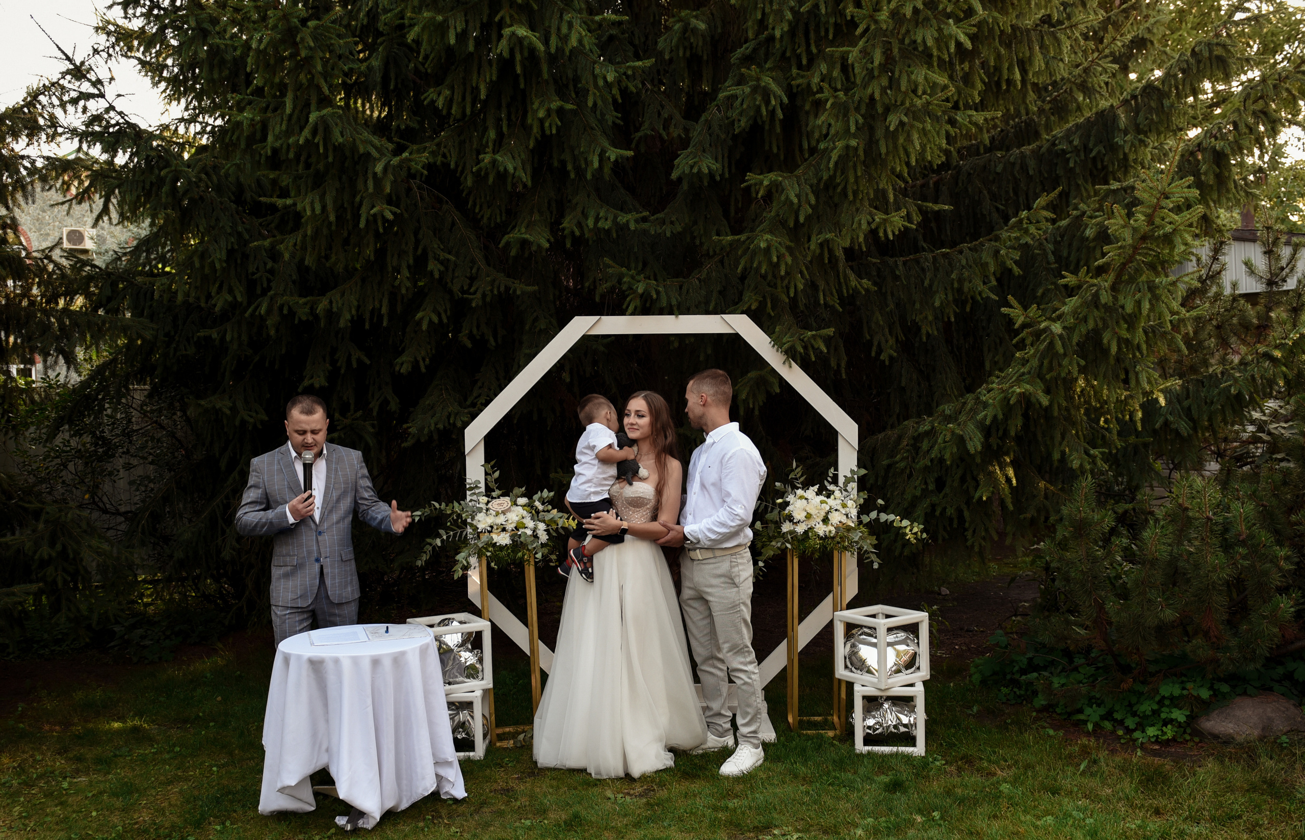 Свадебная серия Миши и Кристины. Свадебный, семейный, детский, контент фотограф в Омске Максим Ильин