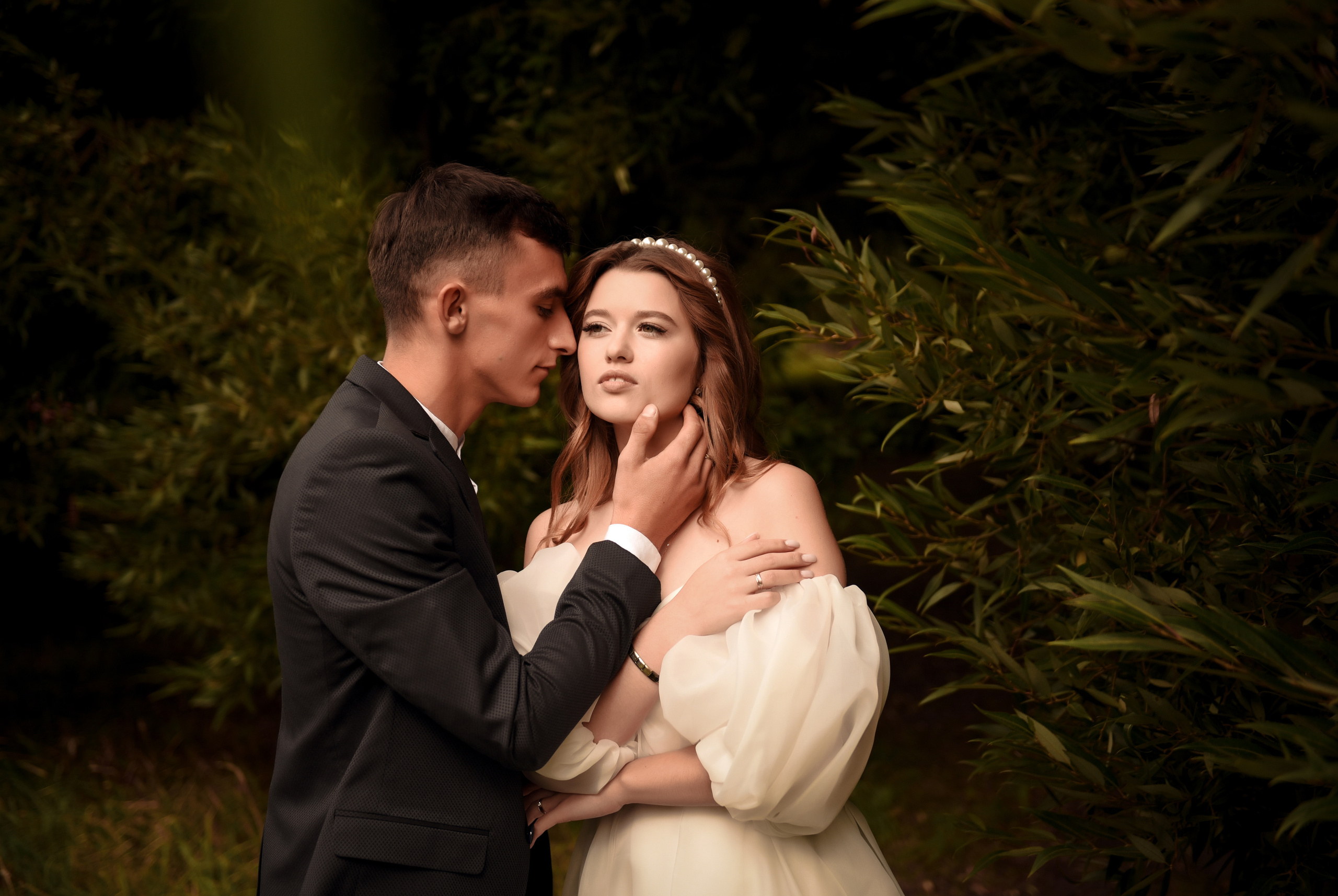 Витя и Юля 2х — часовая прогулка. Свадебный, семейный, детский, контент фотограф в Омске Максим Ильин