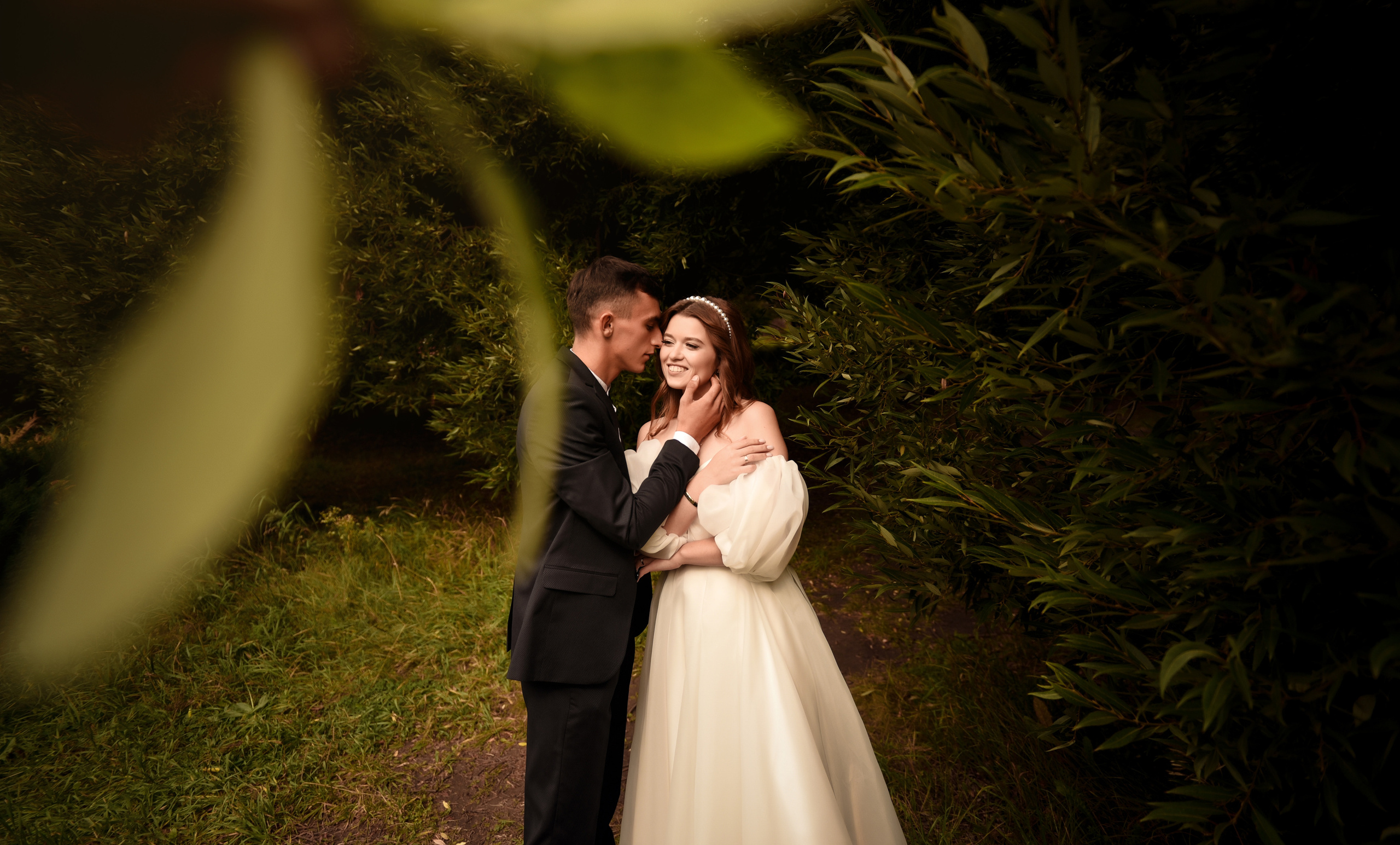 Витя и Юля 2х — часовая прогулка. Свадебный, семейный, детский, контент фотограф в Омске Максим Ильин