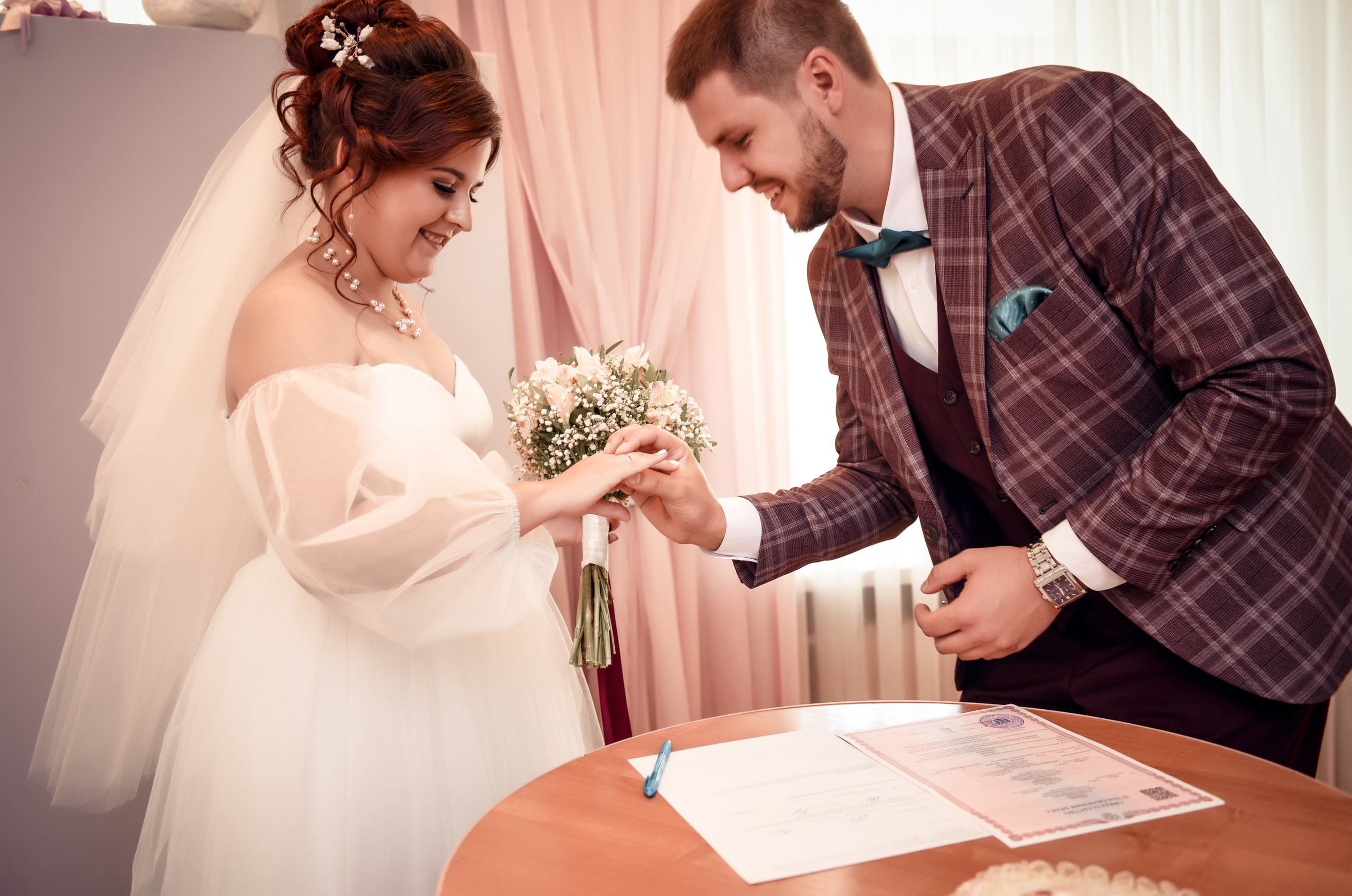 Роман и Алина. Свадебный, семейный, детский, контент фотограф в Омске Максим Ильин