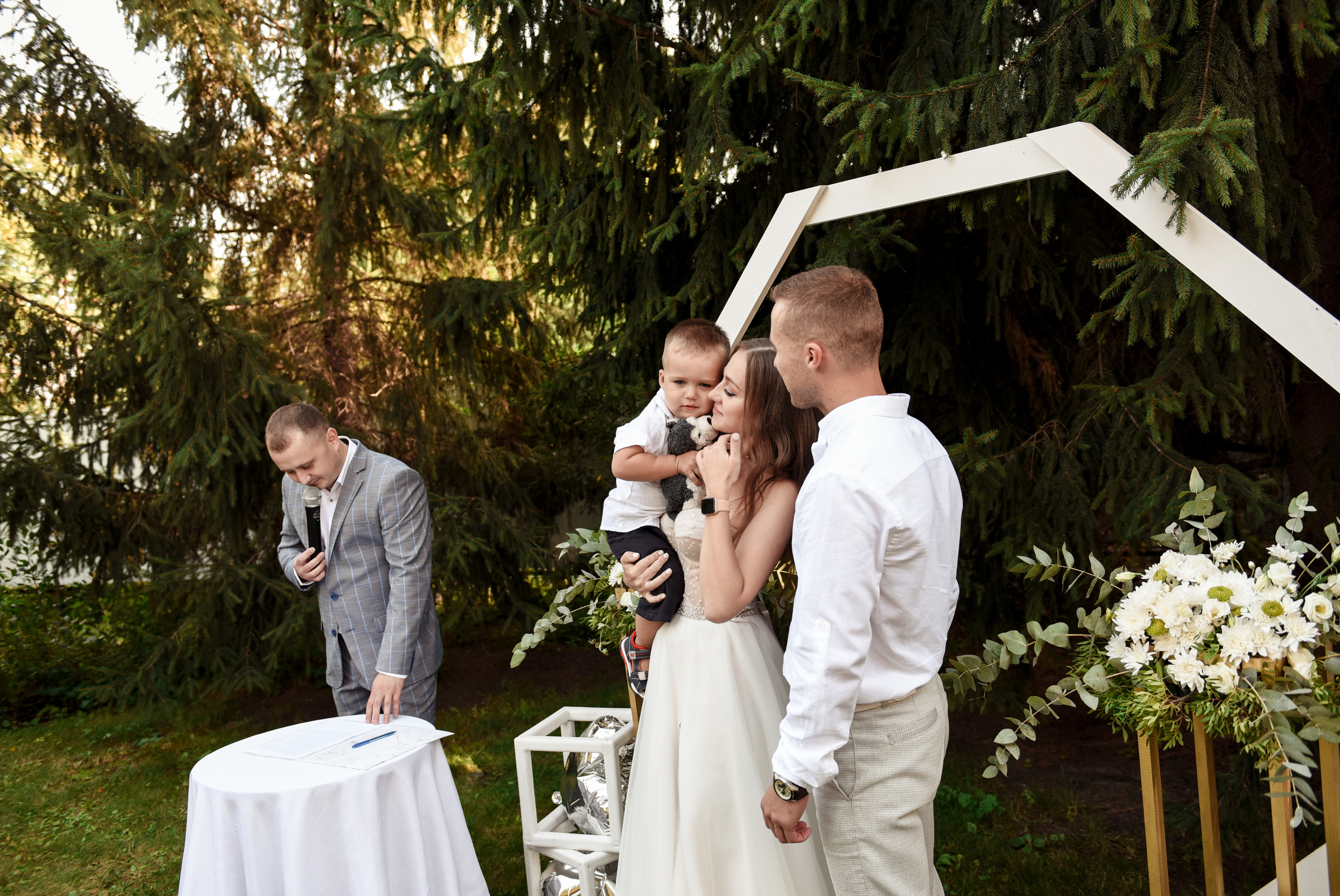 Свадебная серия Миши и Кристины. Свадебный, семейный, детский, контент фотограф в Омске Максим Ильин