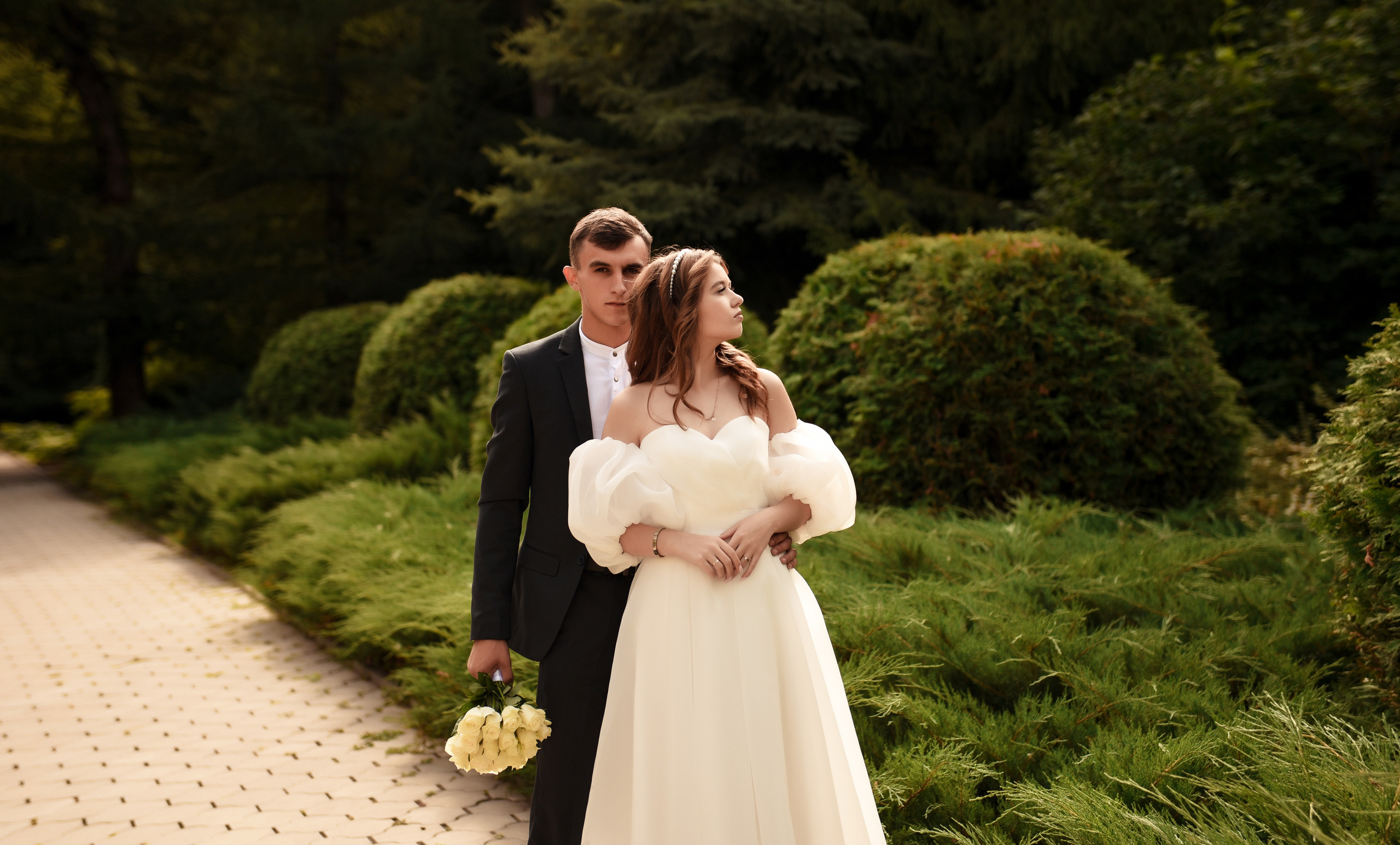 Витя и Юля 2х — часовая прогулка. Свадебный, семейный, детский, контент фотограф в Омске Максим Ильин