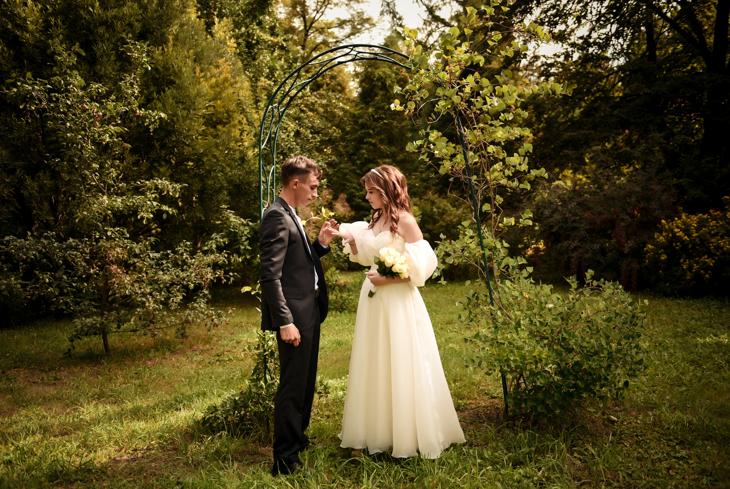 Витя и Юля 2х — часовая прогулка. Свадебный, семейный, детский, контент фотограф в Омске Максим Ильин