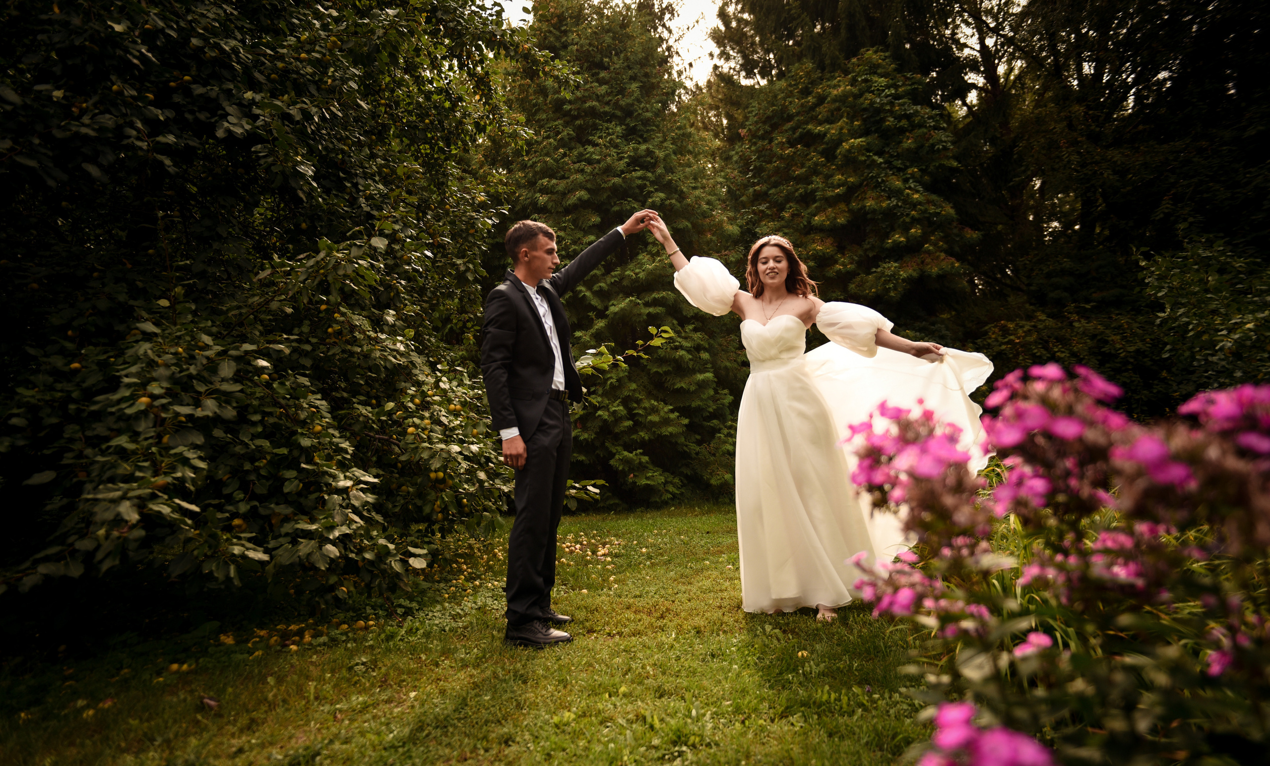 Витя и Юля 2х — часовая прогулка. Свадебный, семейный, детский, контент фотограф в Омске Максим Ильин