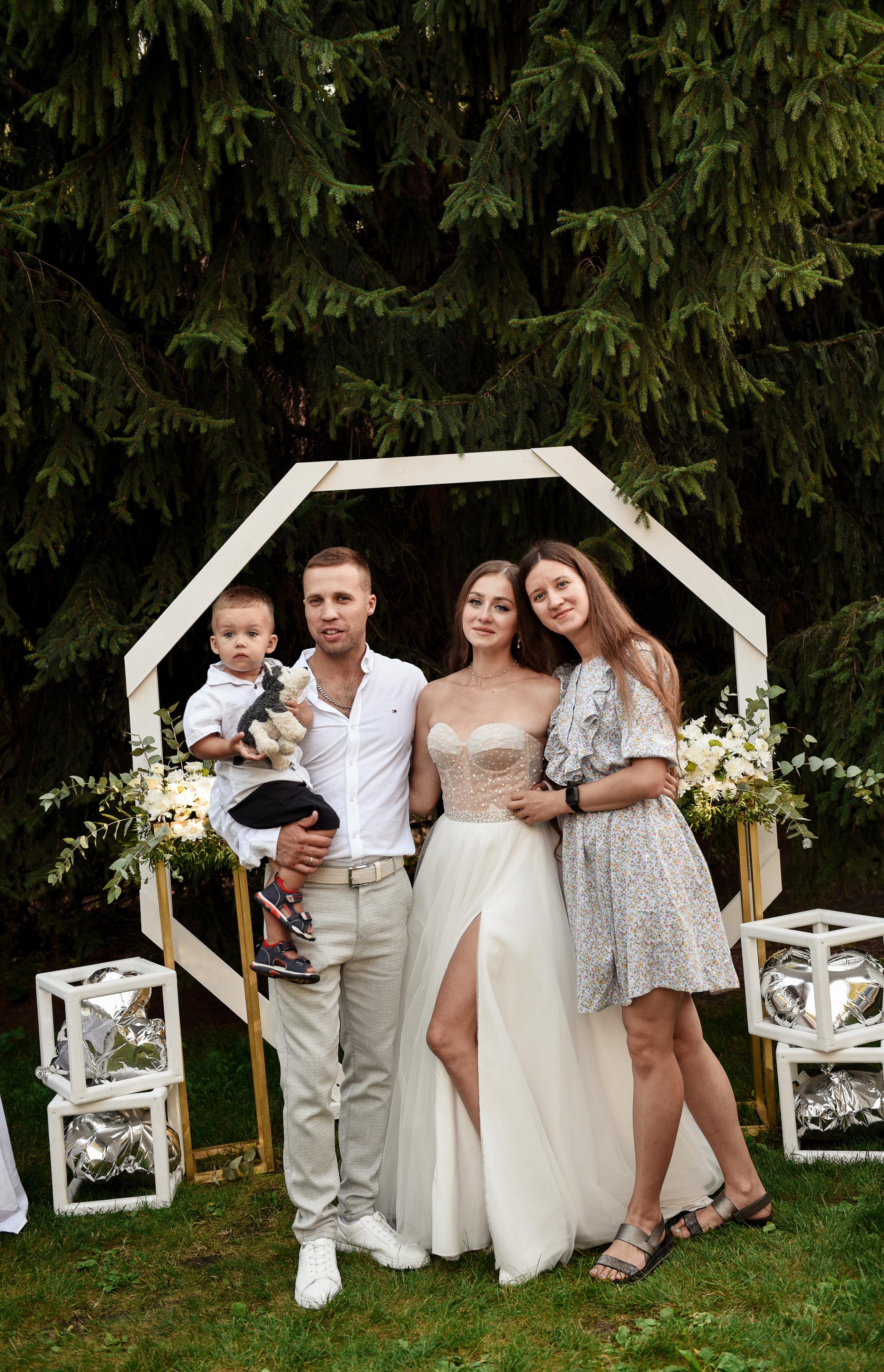 Свадебная серия Миши и Кристины. Свадебный, семейный, детский, контент фотограф в Омске Максим Ильин