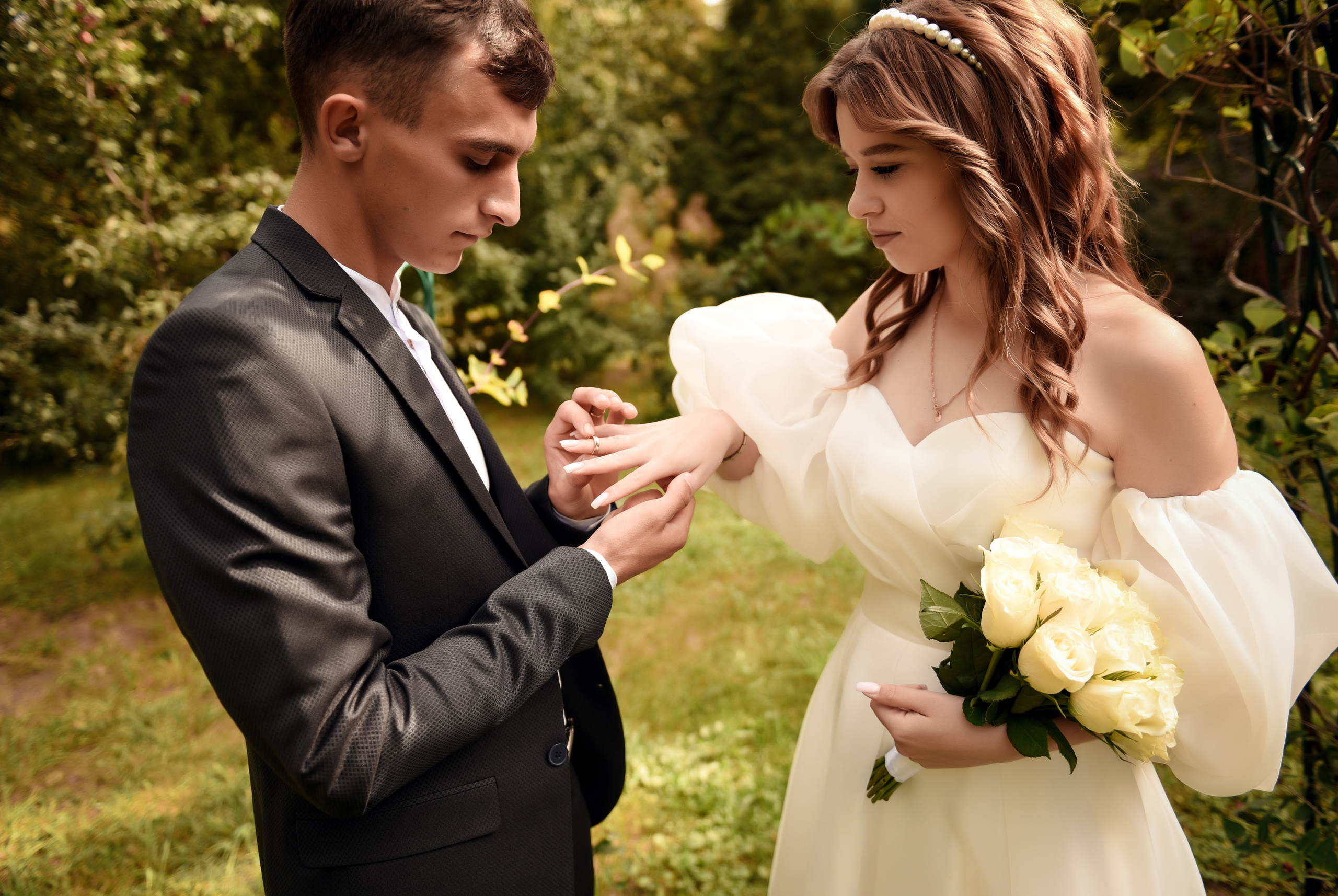 Витя и Юля 2х — часовая прогулка. Свадебный, семейный, детский, контент фотограф в Омске Максим Ильин