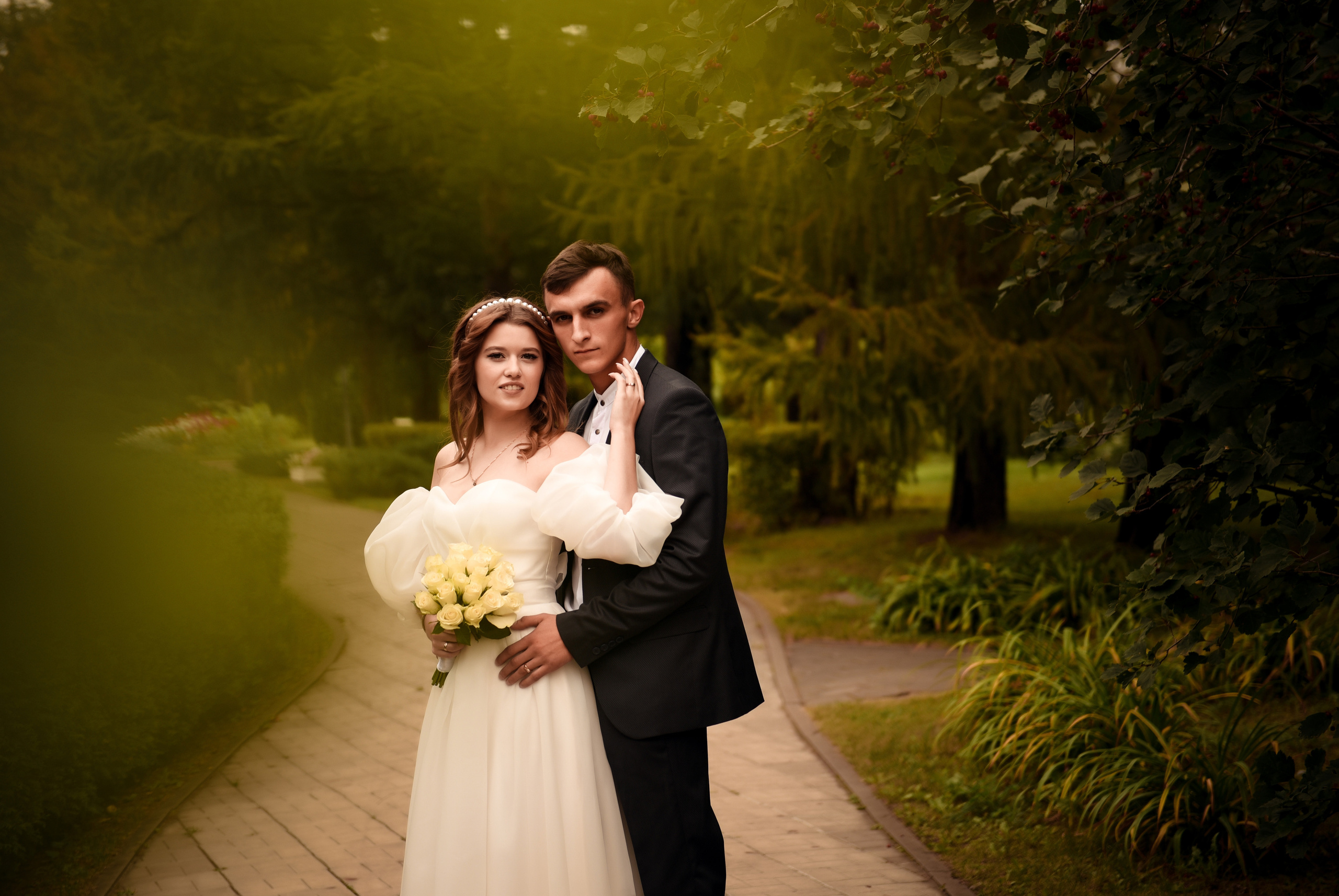 Витя и Юля 2х — часовая прогулка. Свадебный, семейный, детский, контент фотограф в Омске Максим Ильин