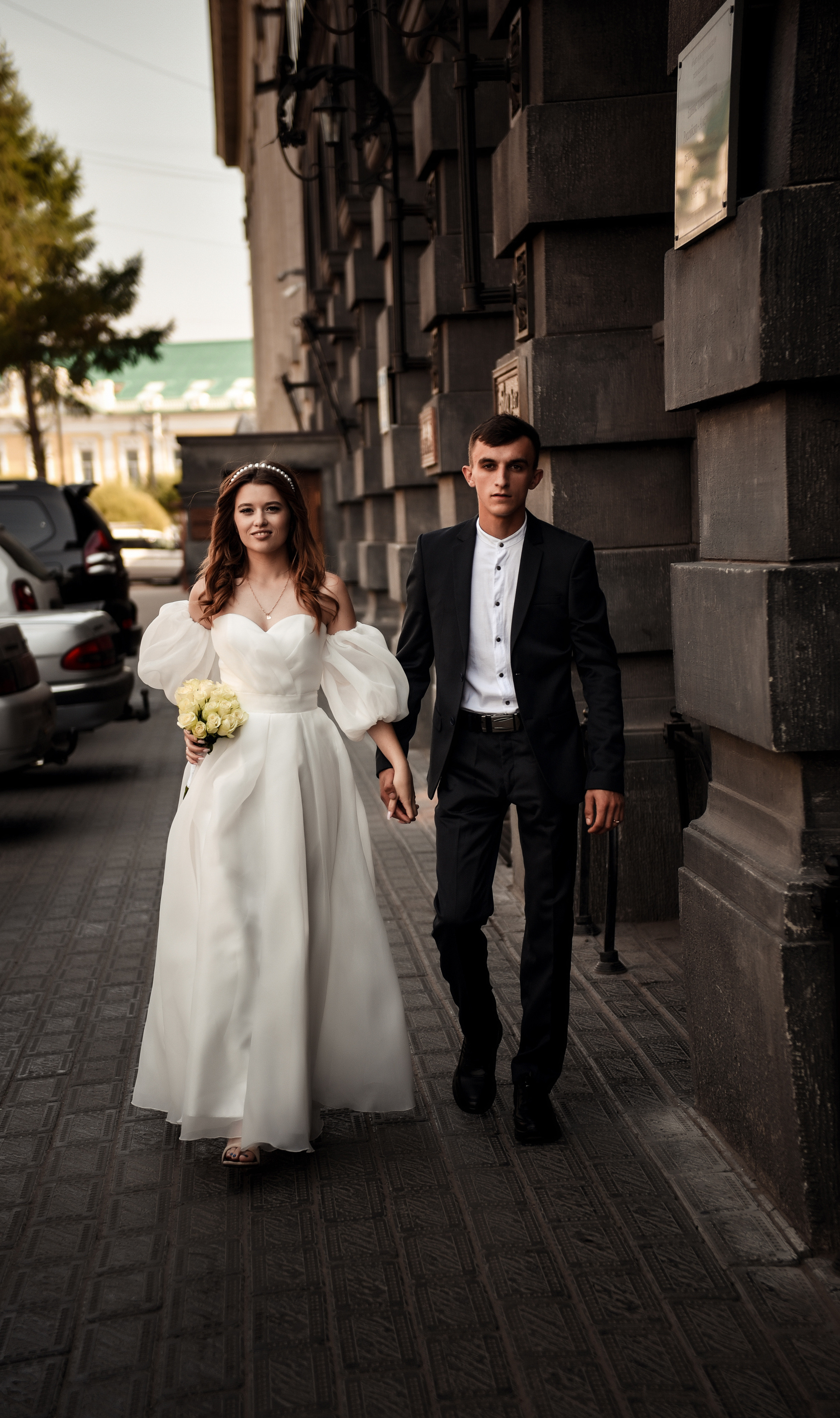 Витя и Юля 2х — часовая прогулка. Свадебный, семейный, детский, контент фотограф в Омске Максим Ильин