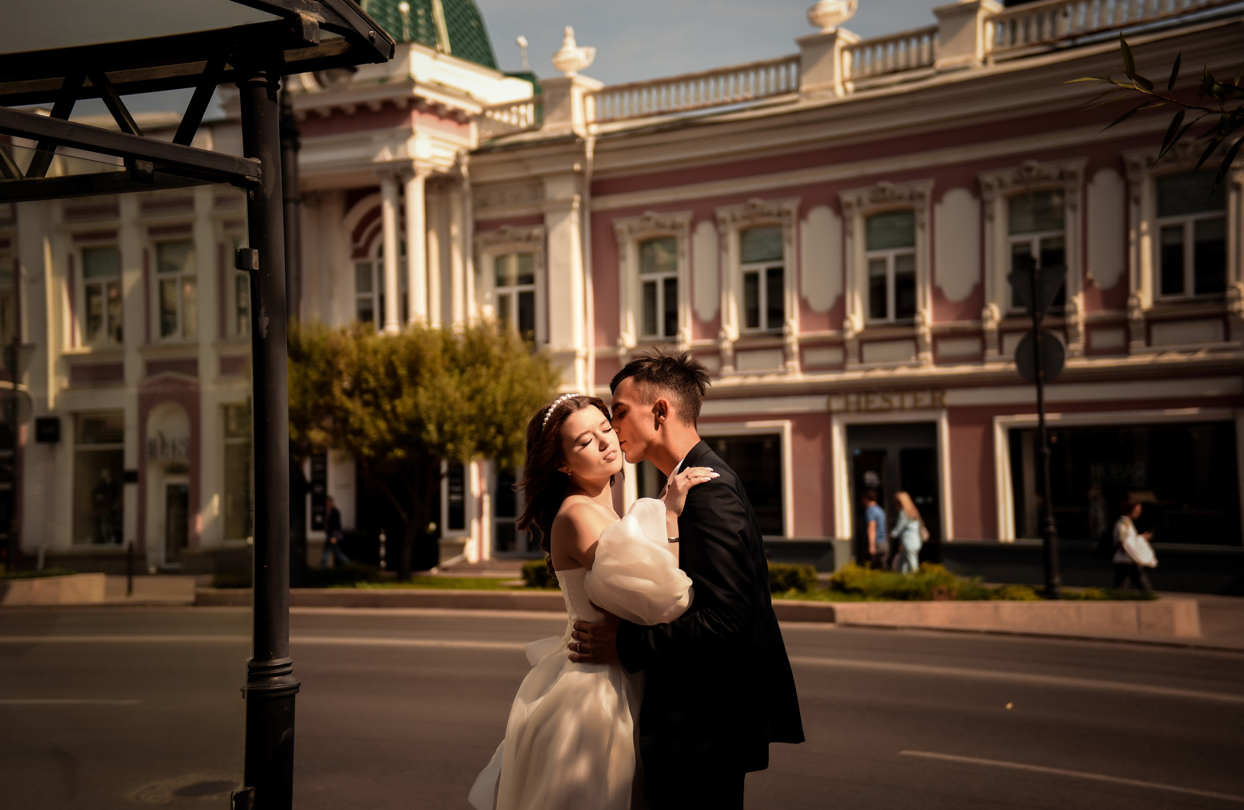 Витя и Юля 2х — часовая прогулка. Свадебный, семейный, детский, контент фотограф в Омске Максим Ильин