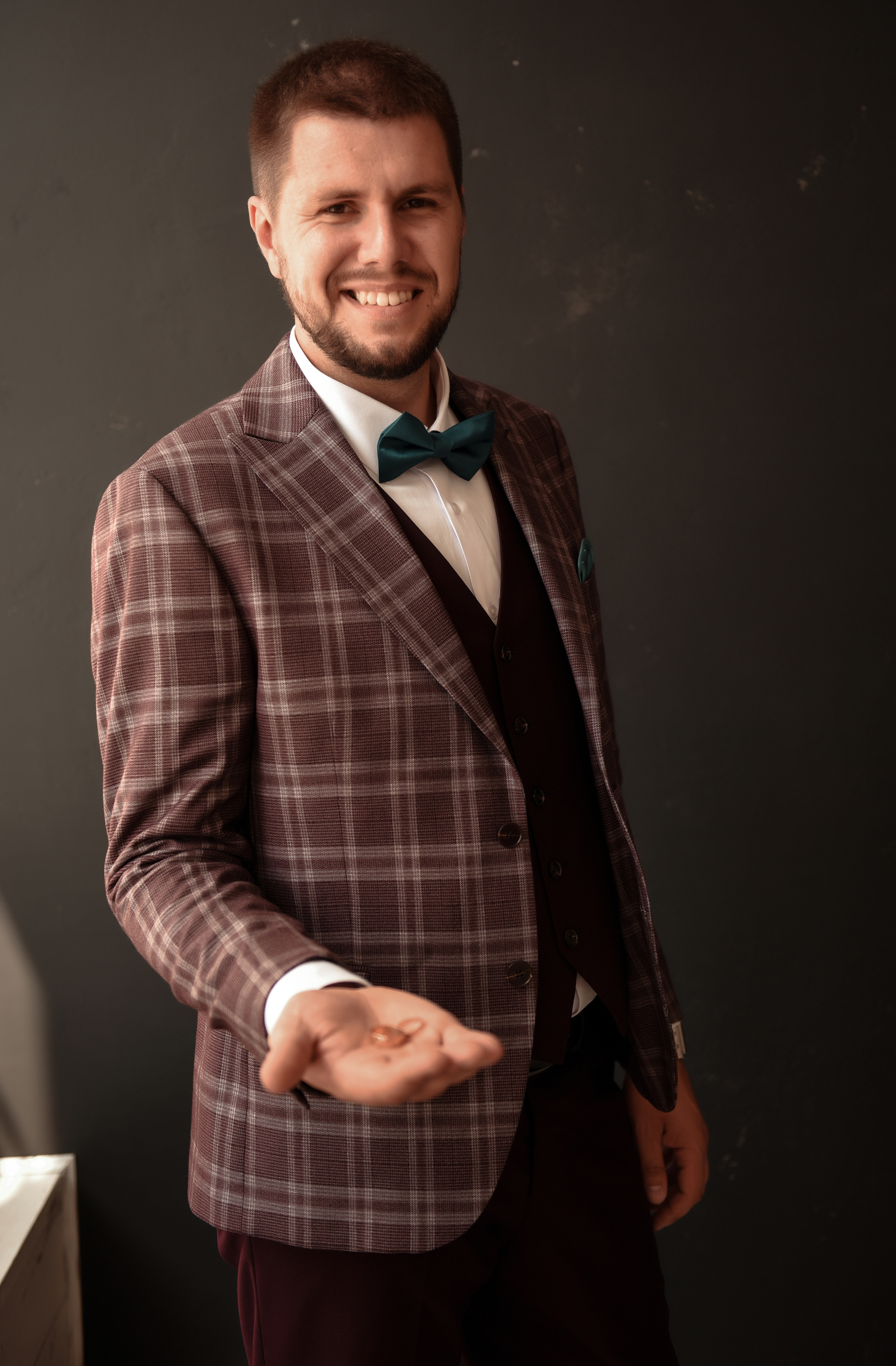 Роман и Алина. Свадебный, семейный, детский, контент фотограф в Омске Максим Ильин