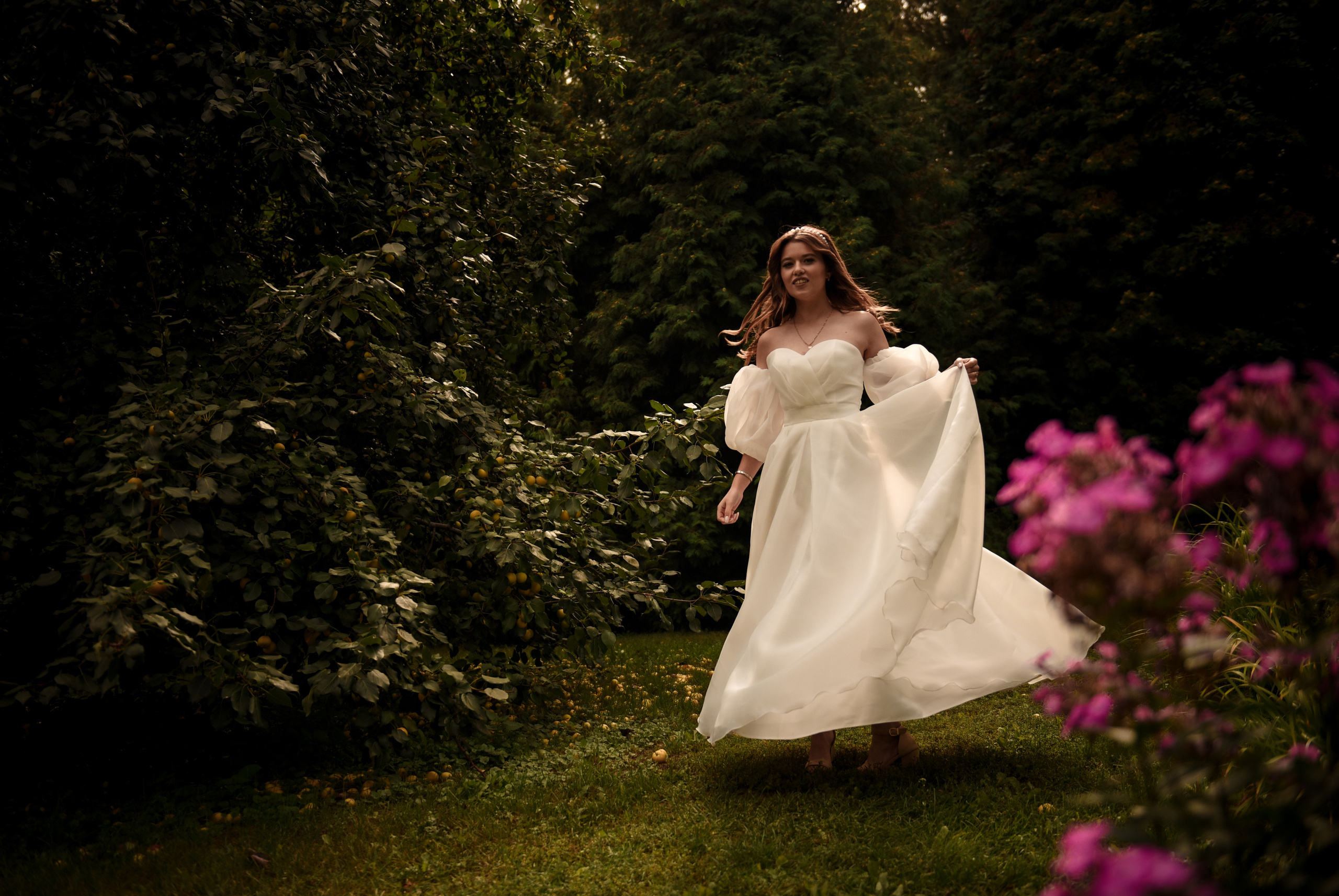 Витя и Юля 2х — часовая прогулка. Свадебный, семейный, детский, контент фотограф в Омске Максим Ильин