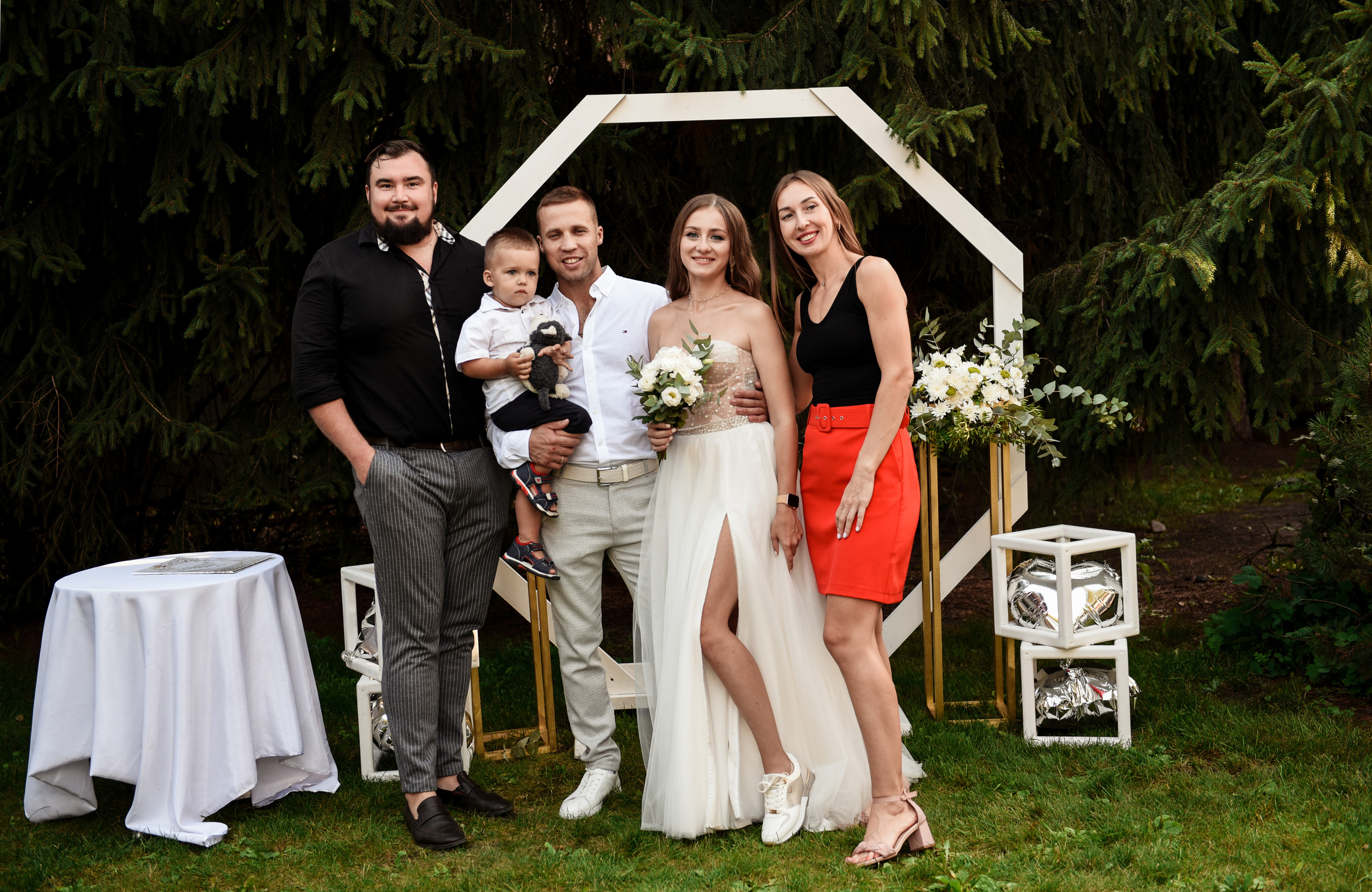 Свадебная серия Миши и Кристины. Свадебный, семейный, детский, контент фотограф в Омске Максим Ильин