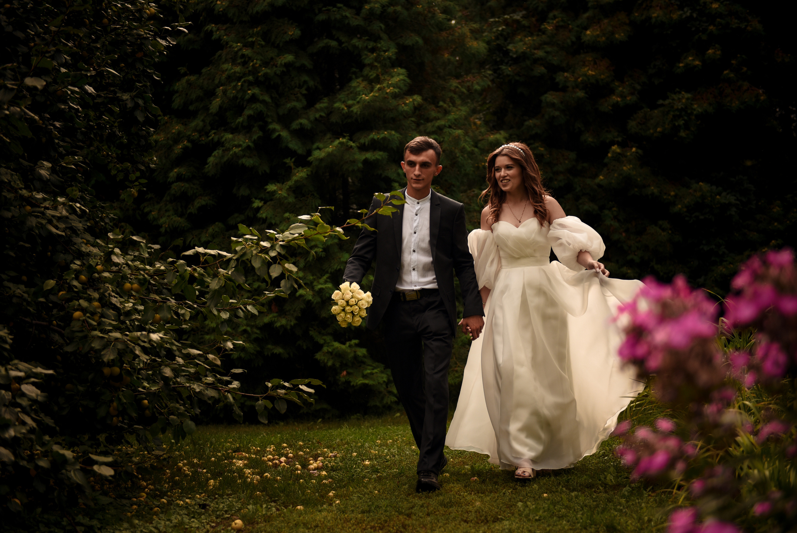 Витя и Юля 2х — часовая прогулка. Свадебный, семейный, детский, контент фотограф в Омске Максим Ильин