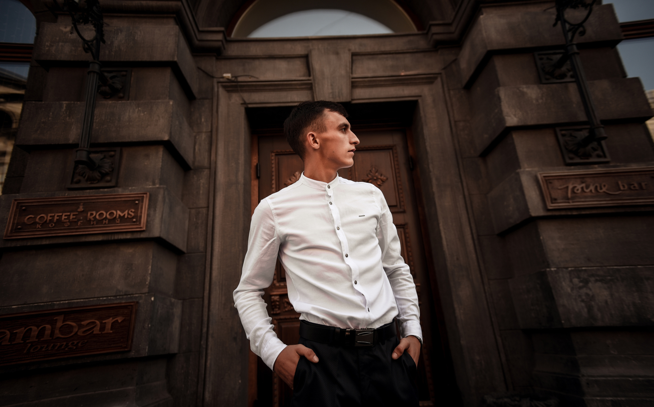 Витя и Юля 2х — часовая прогулка. Свадебный, семейный, детский, контент фотограф в Омске Максим Ильин