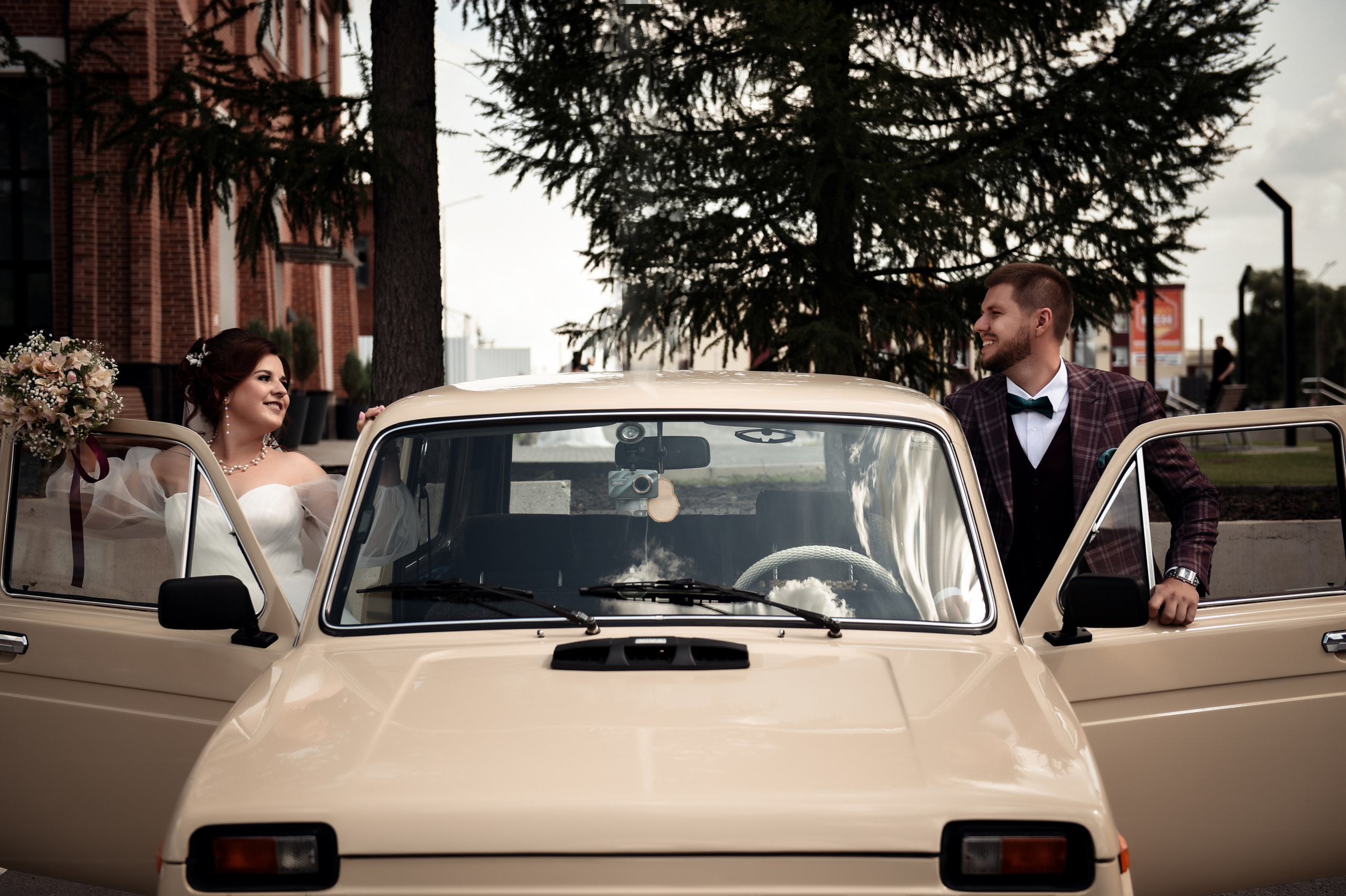 Роман и Алина. Свадебный, семейный, детский, контент фотограф в Омске Максим Ильин