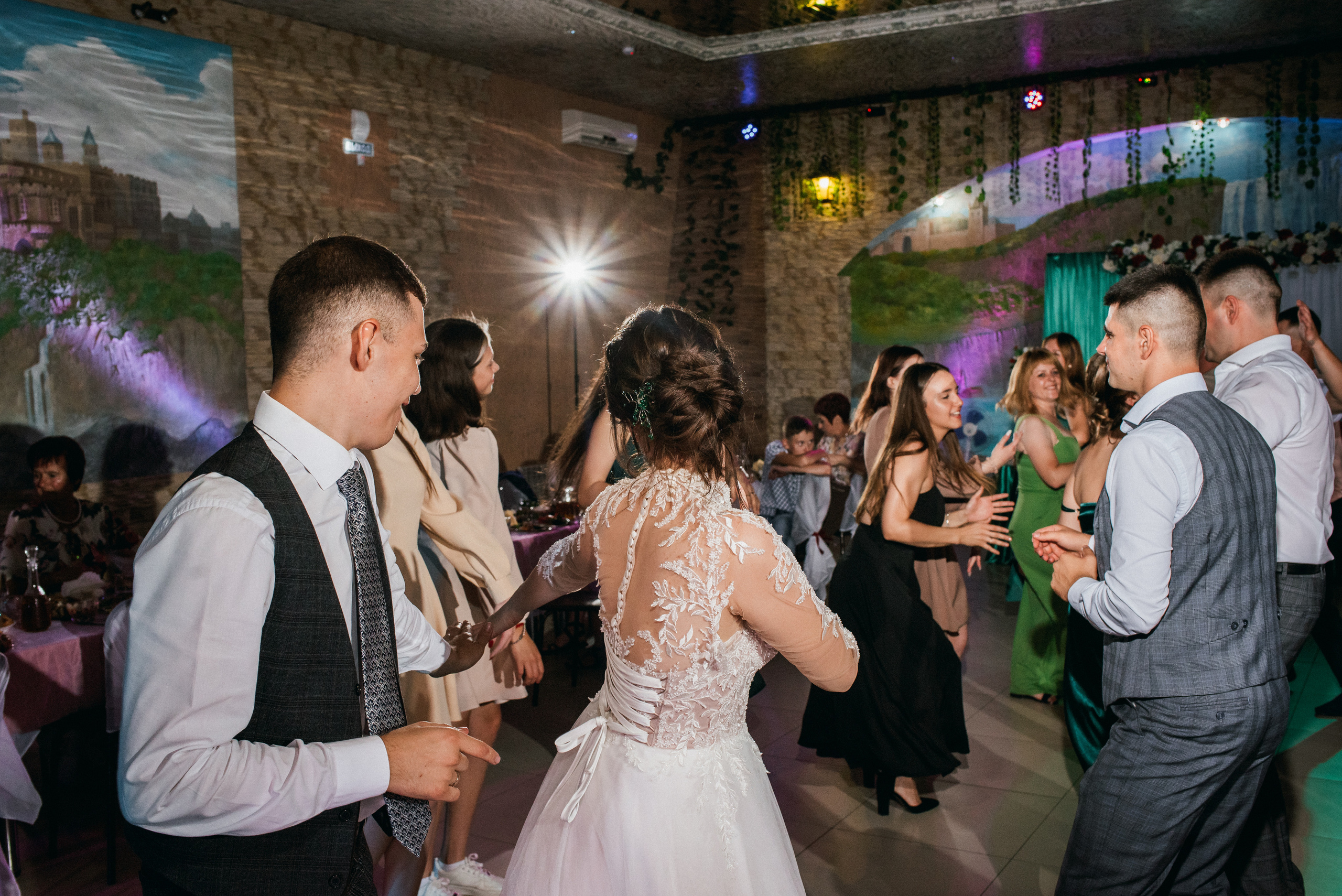 Красивая свадебная фотосессия в Россоше. Свадебный фотограф — фотограф на свадьбу в Воронеже — Свадебное фото