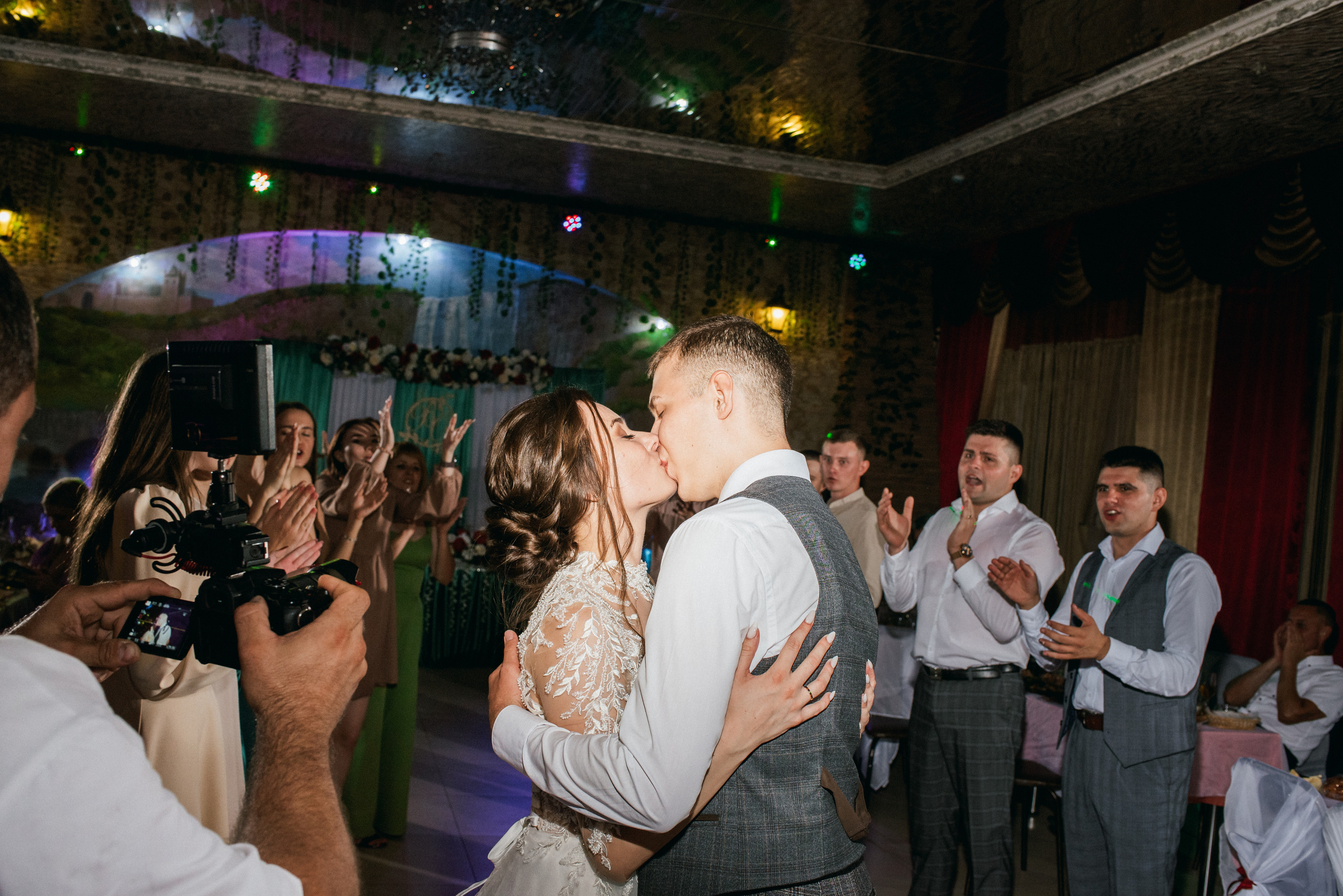 Красивая свадебная фотосессия в Россоше. Свадебный фотограф — фотограф на свадьбу в Воронеже — Свадебное фото