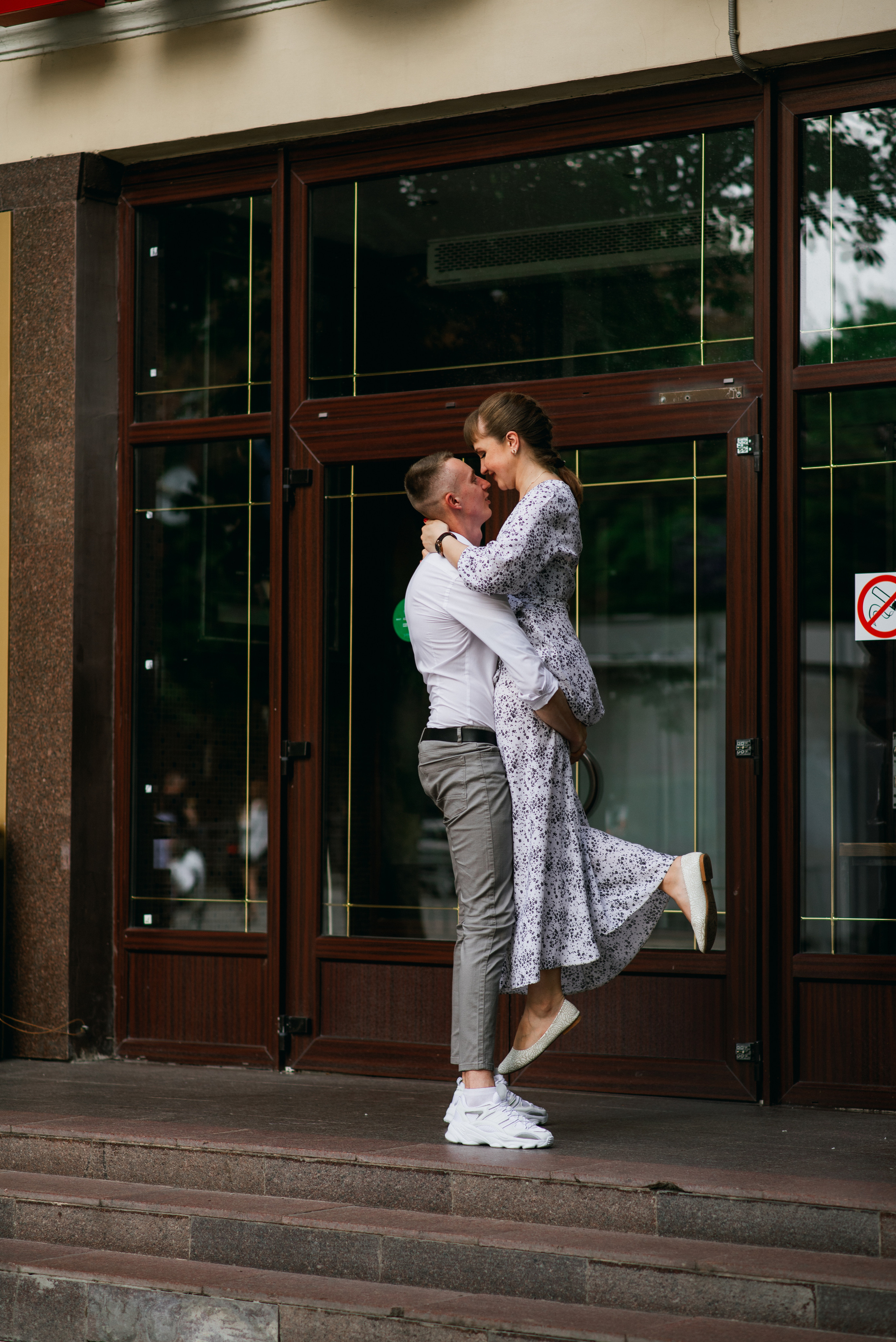 Семейная фотосъемка в городе воронеж, влюбленая пара. Свадебный фотограф — фотограф на свадьбу в Воронеже — Свадебное фото