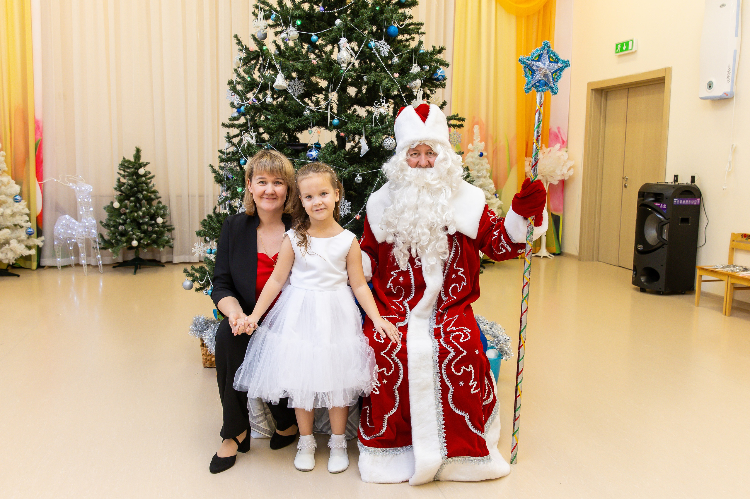 Фото и видео на выпускной в школе и детском саду. Свадебный, семейный видеограф и фотограф в Екатеринбурге Николай Рыков