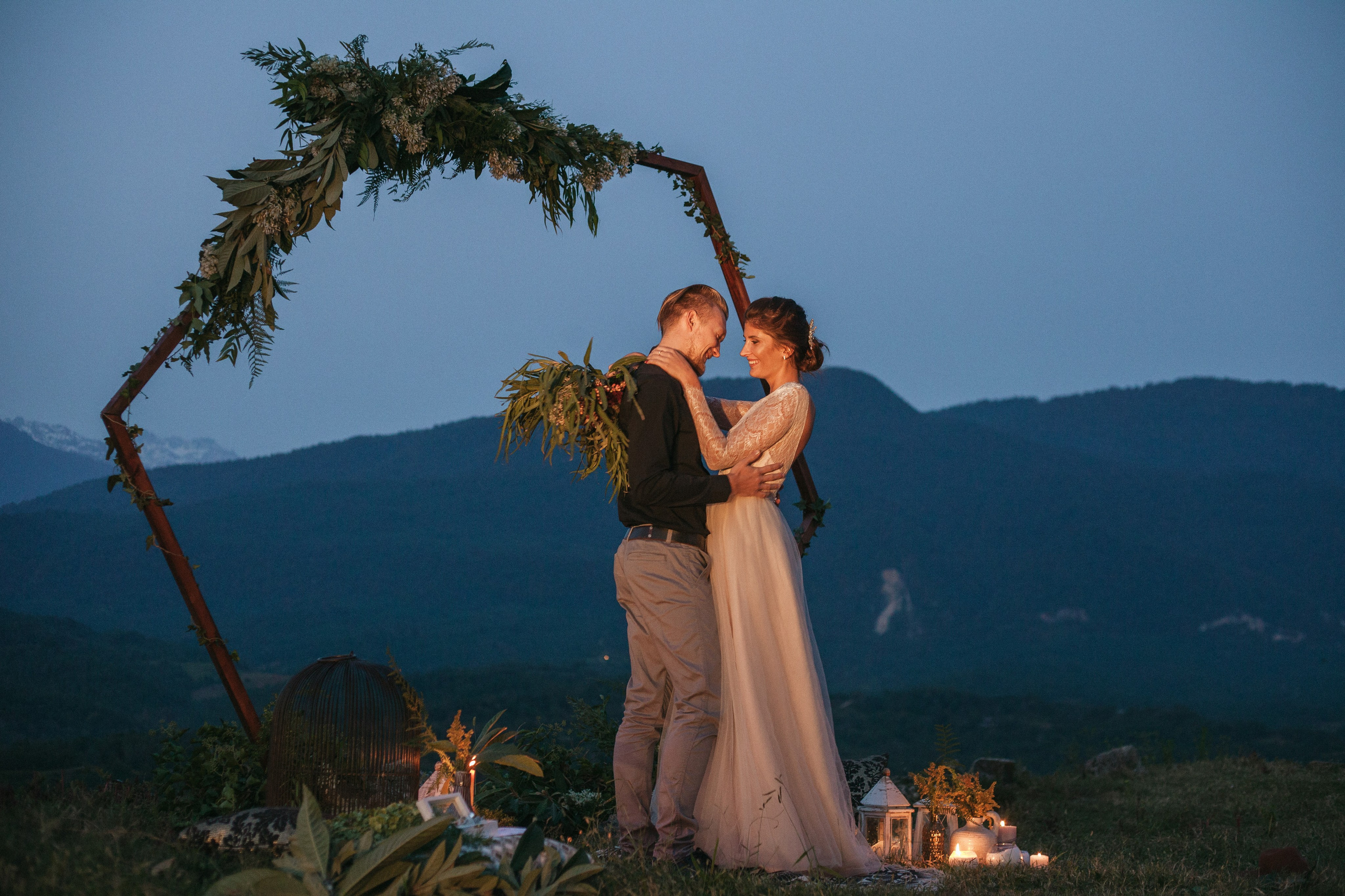 Свадьба у древнего храма. Свадьба в Абхазии|Фотограф в Абхазии