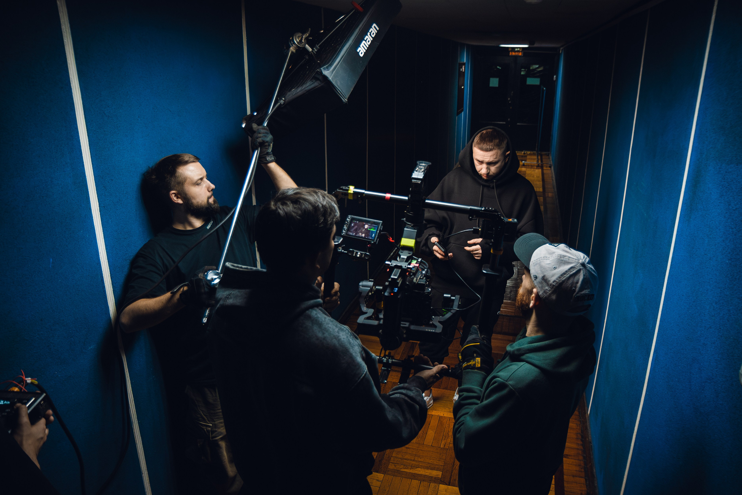 Бэкстеджи. Фотограф Егор Огородов